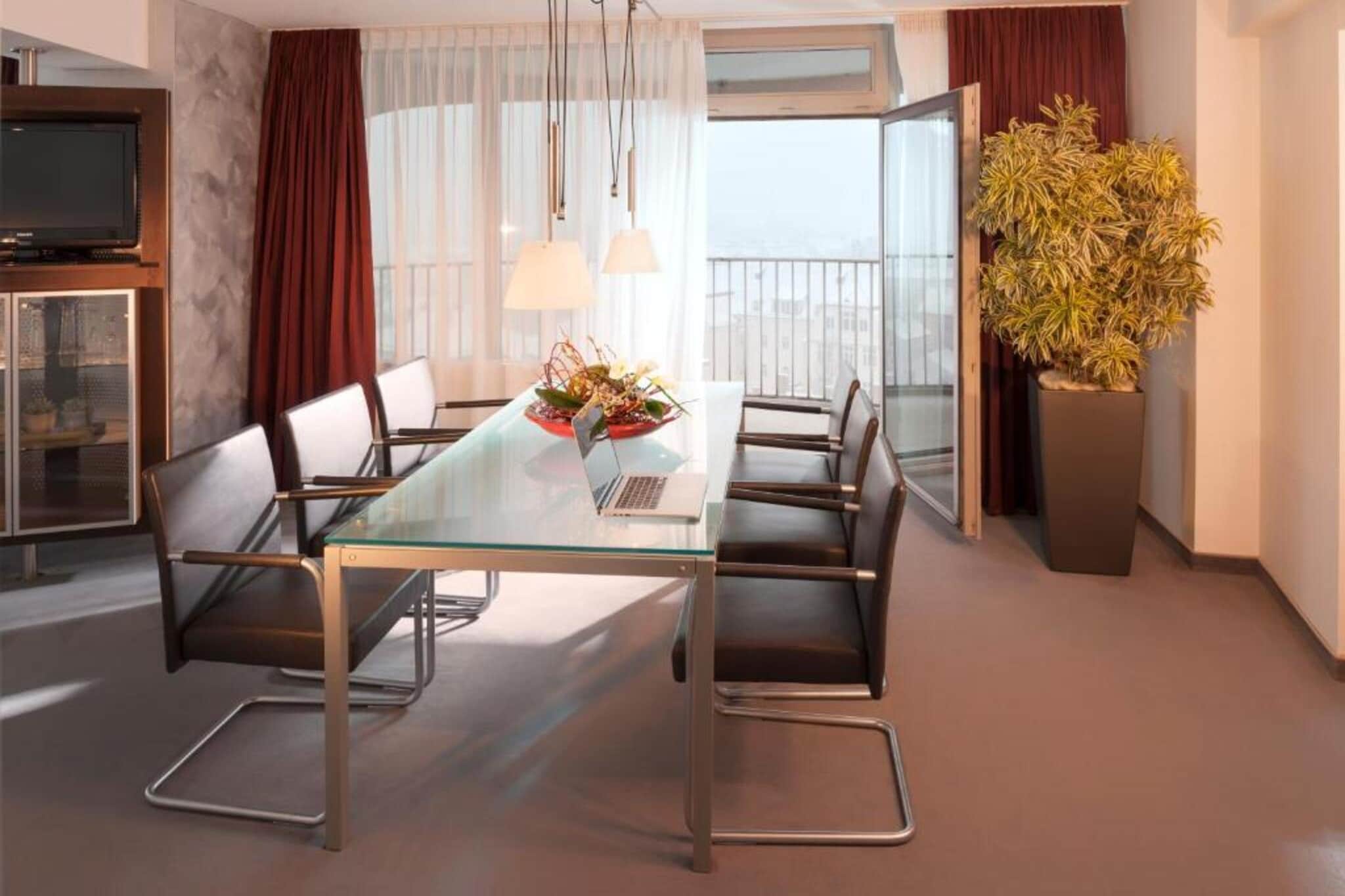 Dorint an der Kongresshalle Augsburg -Junior Suite - Image-tags.hotelfacilitiesandservices