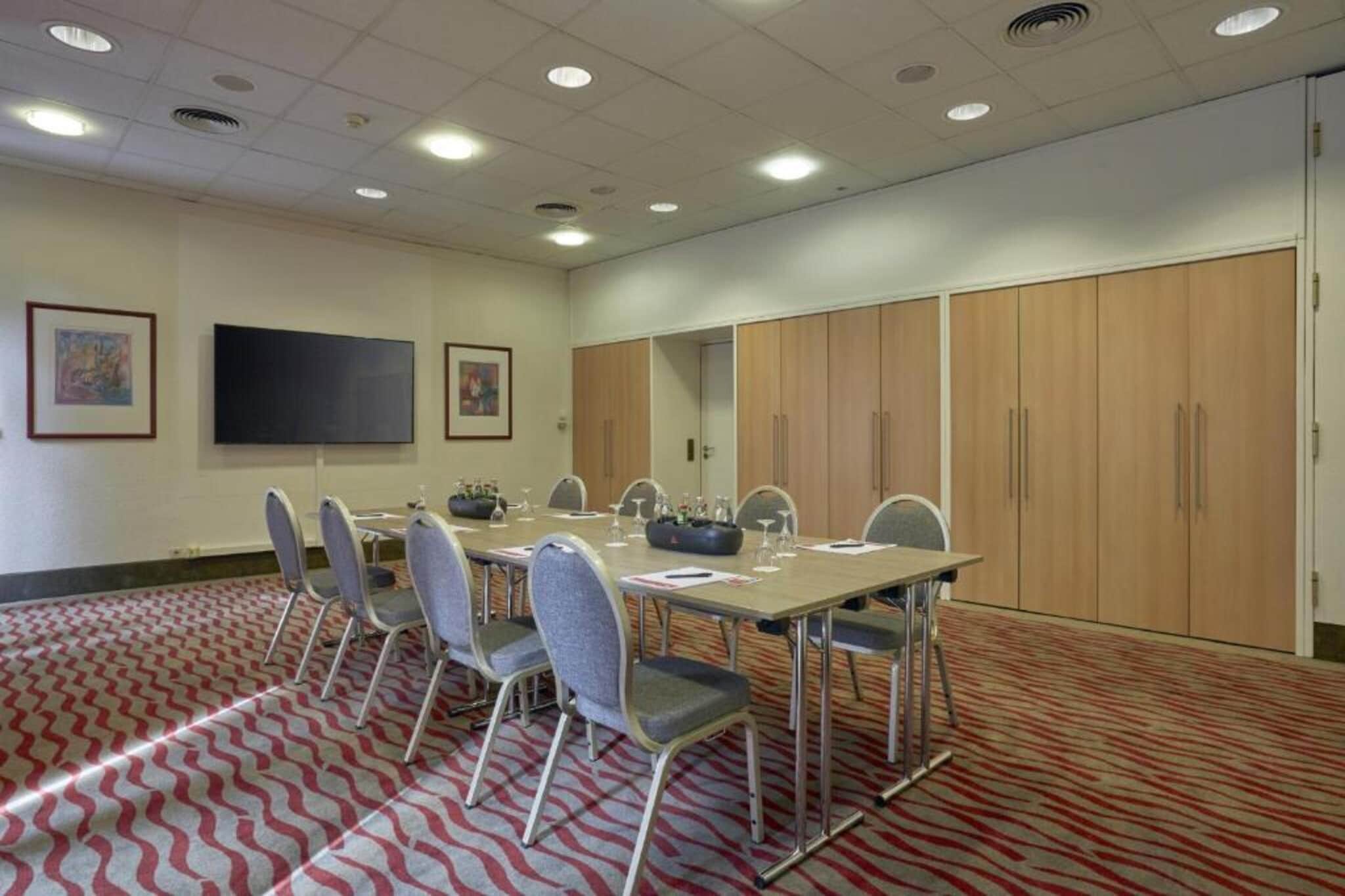 H Hotel Bad Soden - Comfort Double Room - Image-tags.hotelfacilitiesandservices