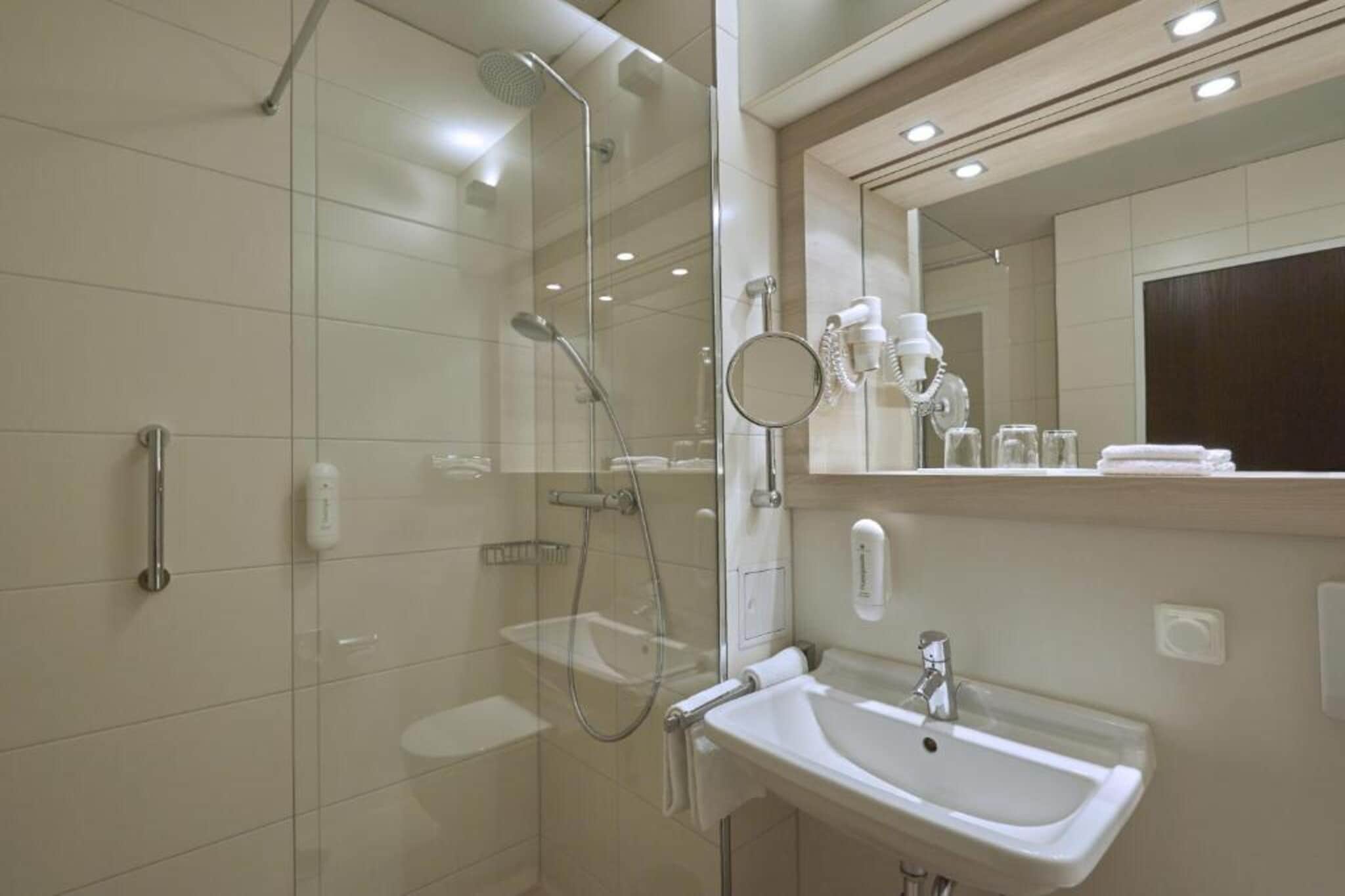 H Hotel Bad Soden - Comfort Double Room - Salle de bain