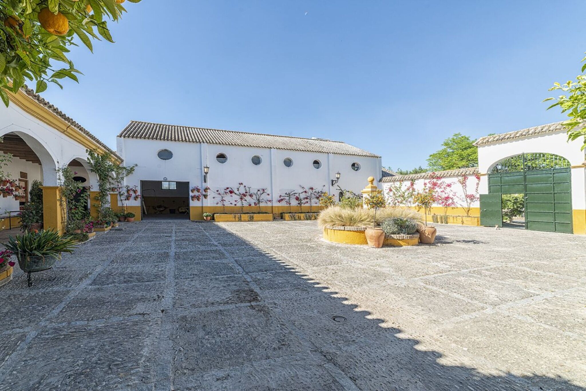 Cortijo Sierra y Lago - Buitenkant zomer