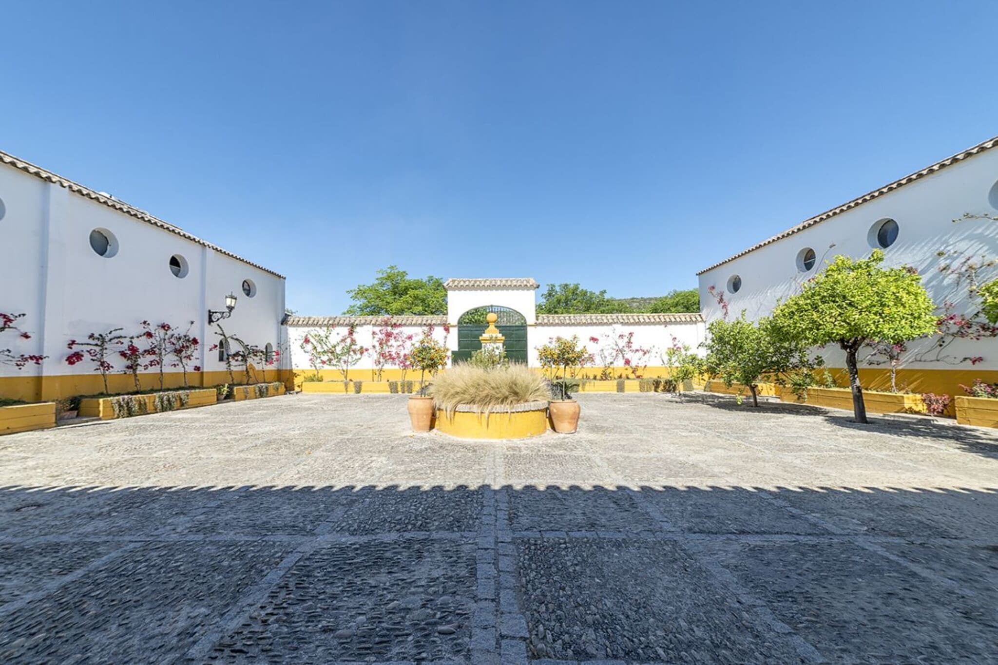 Cortijo Sierra y Lago - Buitenkant zomer