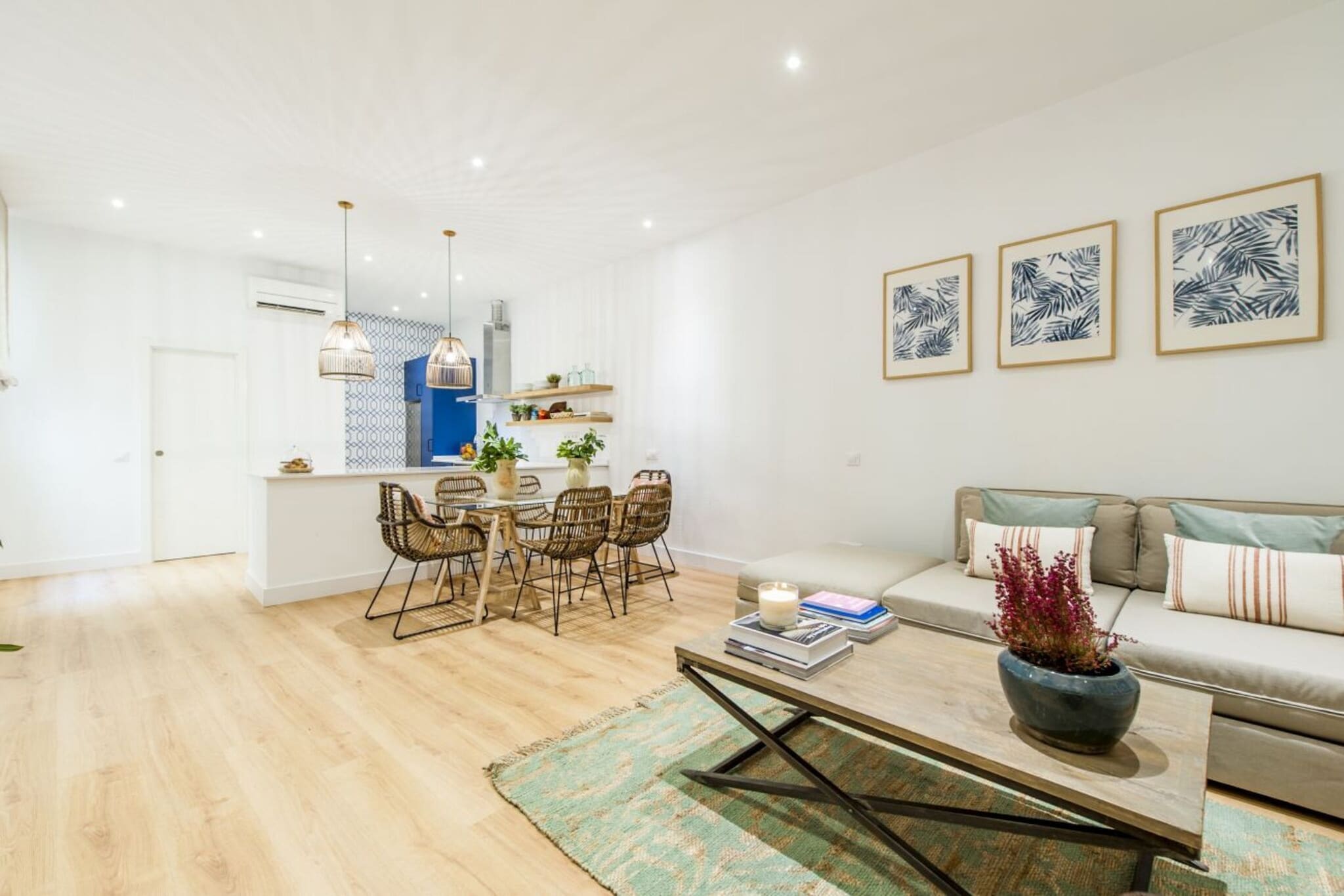 Puerta del Sol VI - Living room