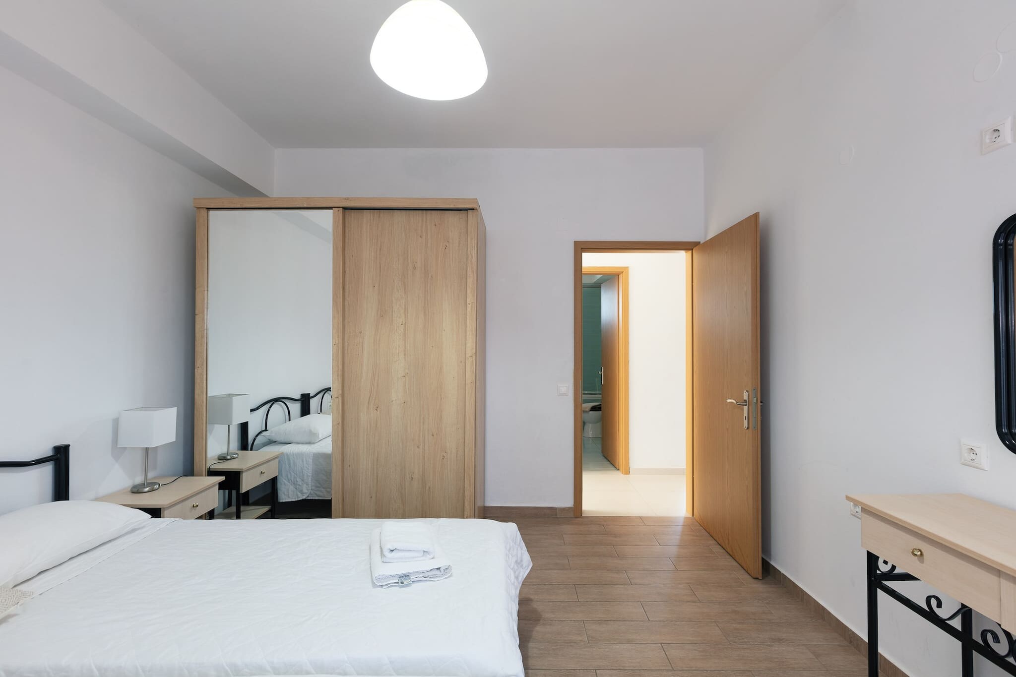 Sofia skaleta - Bedroom