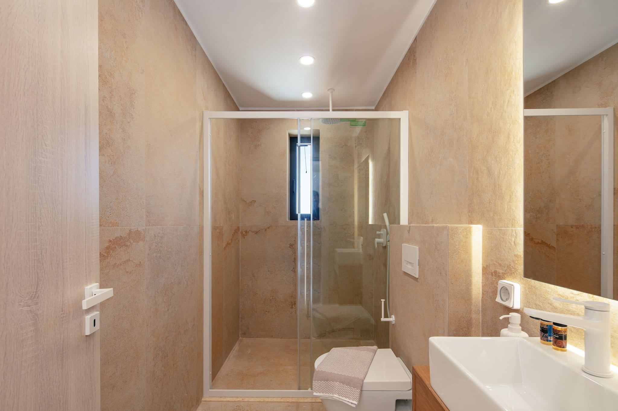 Prasonisi Diplo - Bathroom