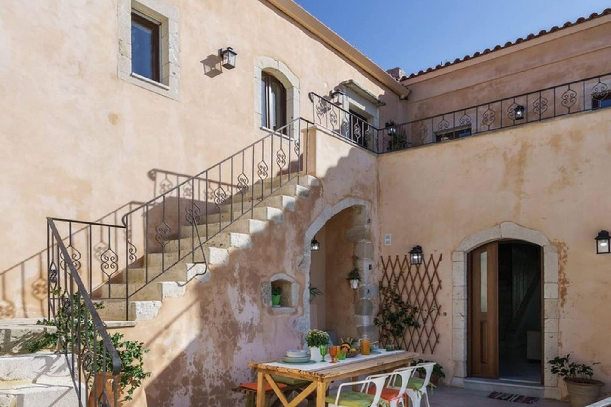 Armeni - Villa - Escalier