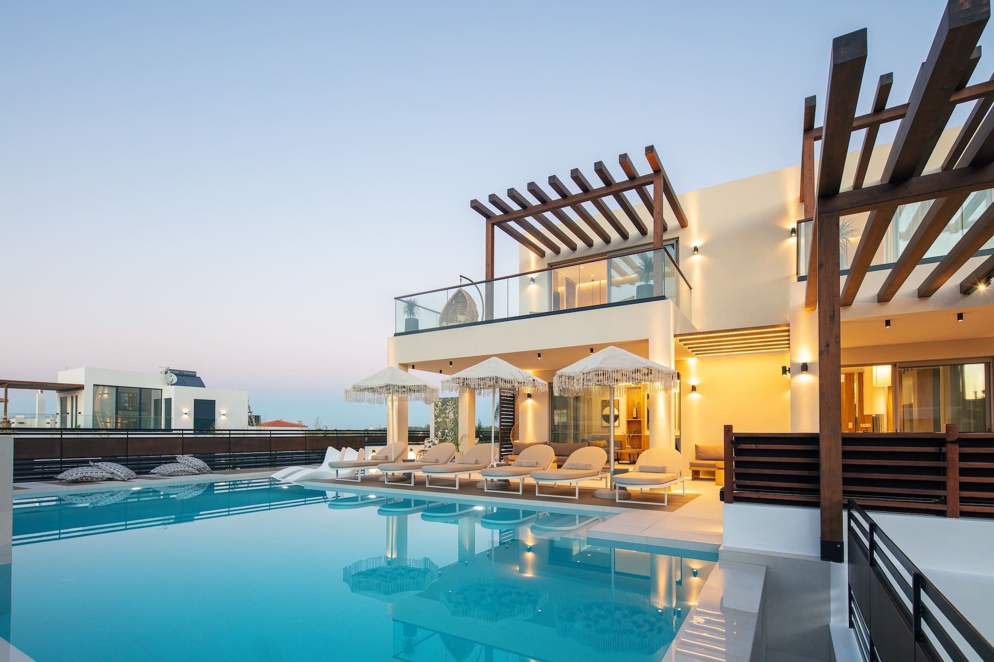 Macaw Residence - Swimming pool