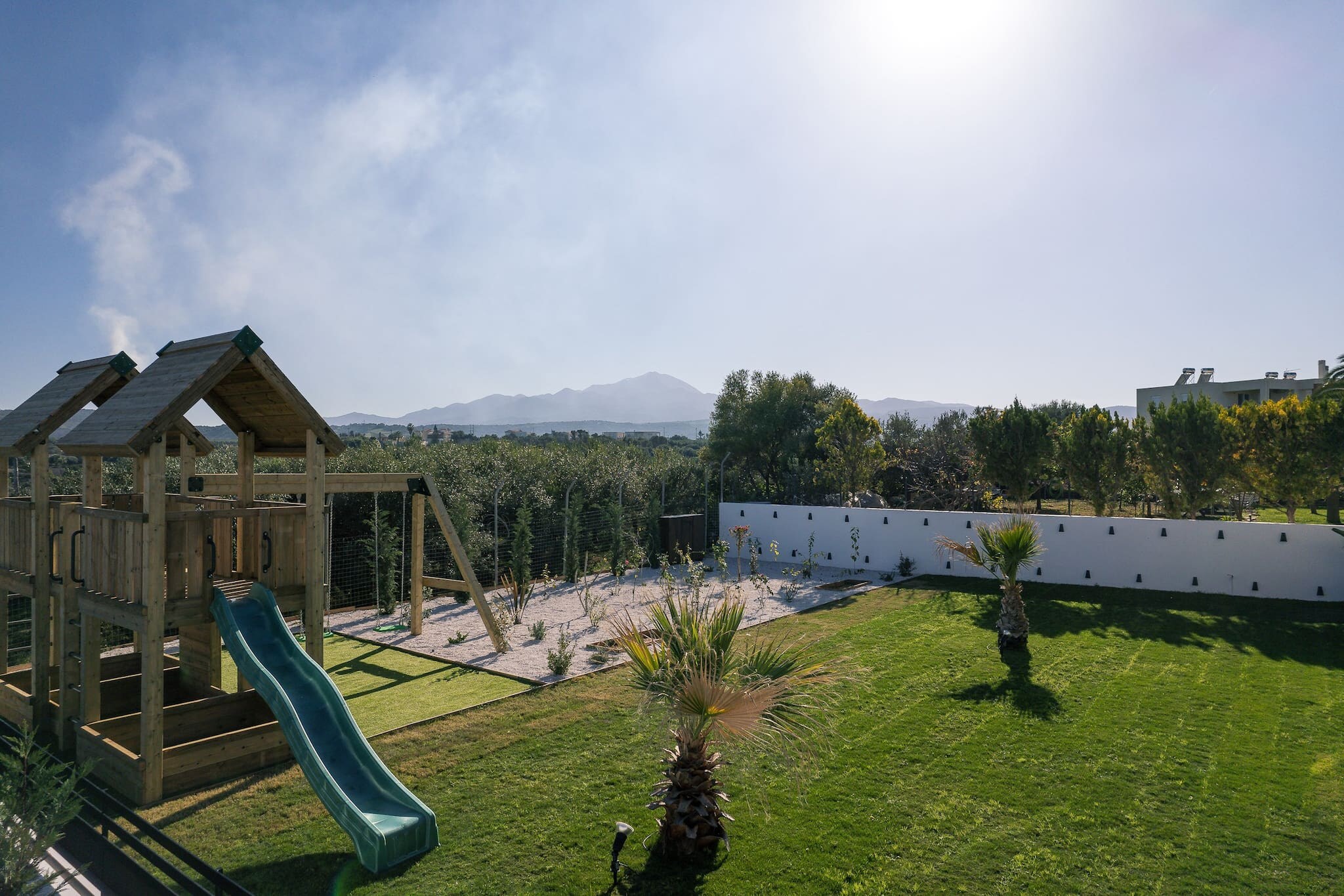 Macaw Residence - Outdoor