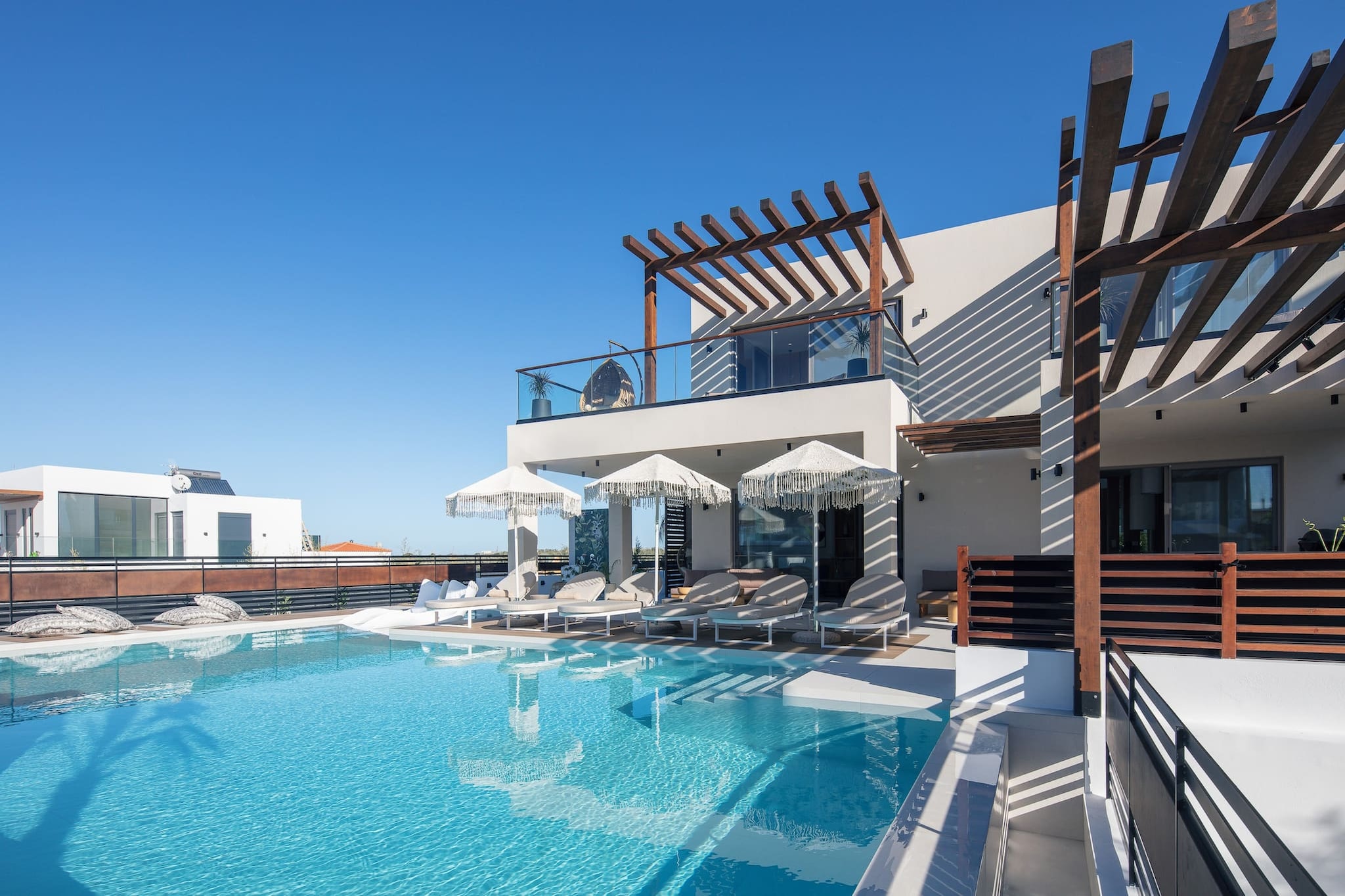 Macaw Residence - Swimming pool