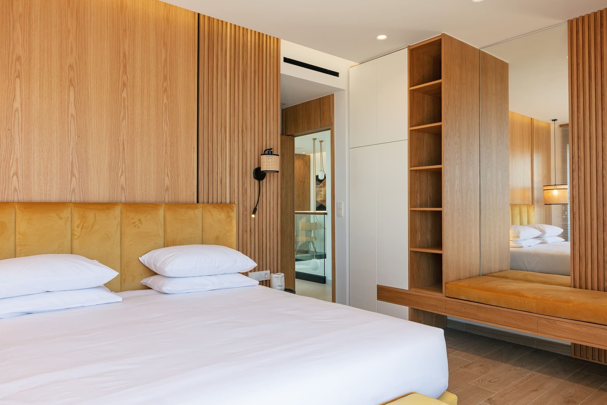 Macaw Residence - Bedroom