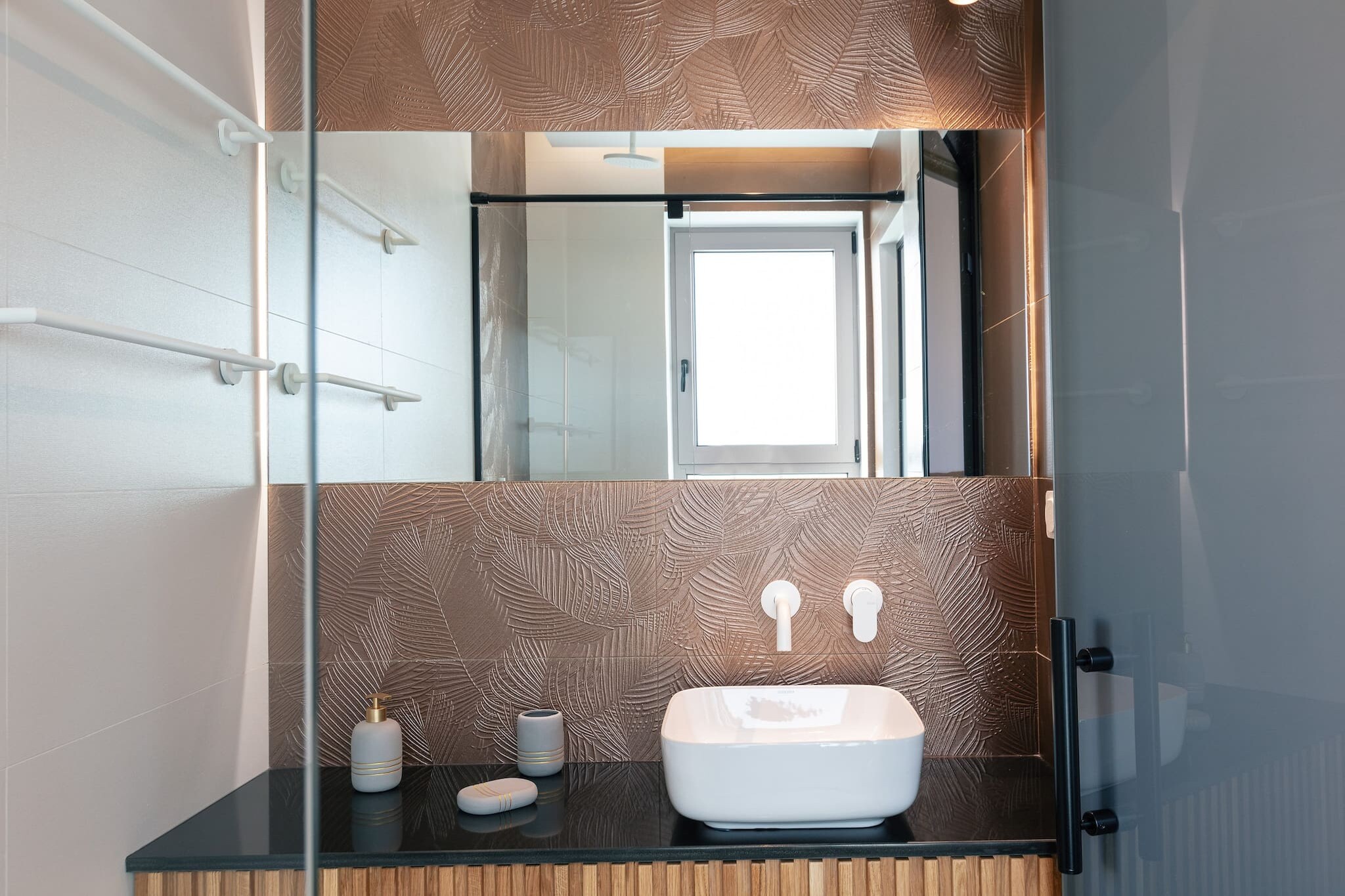 Macaw Residence - Bathroom
