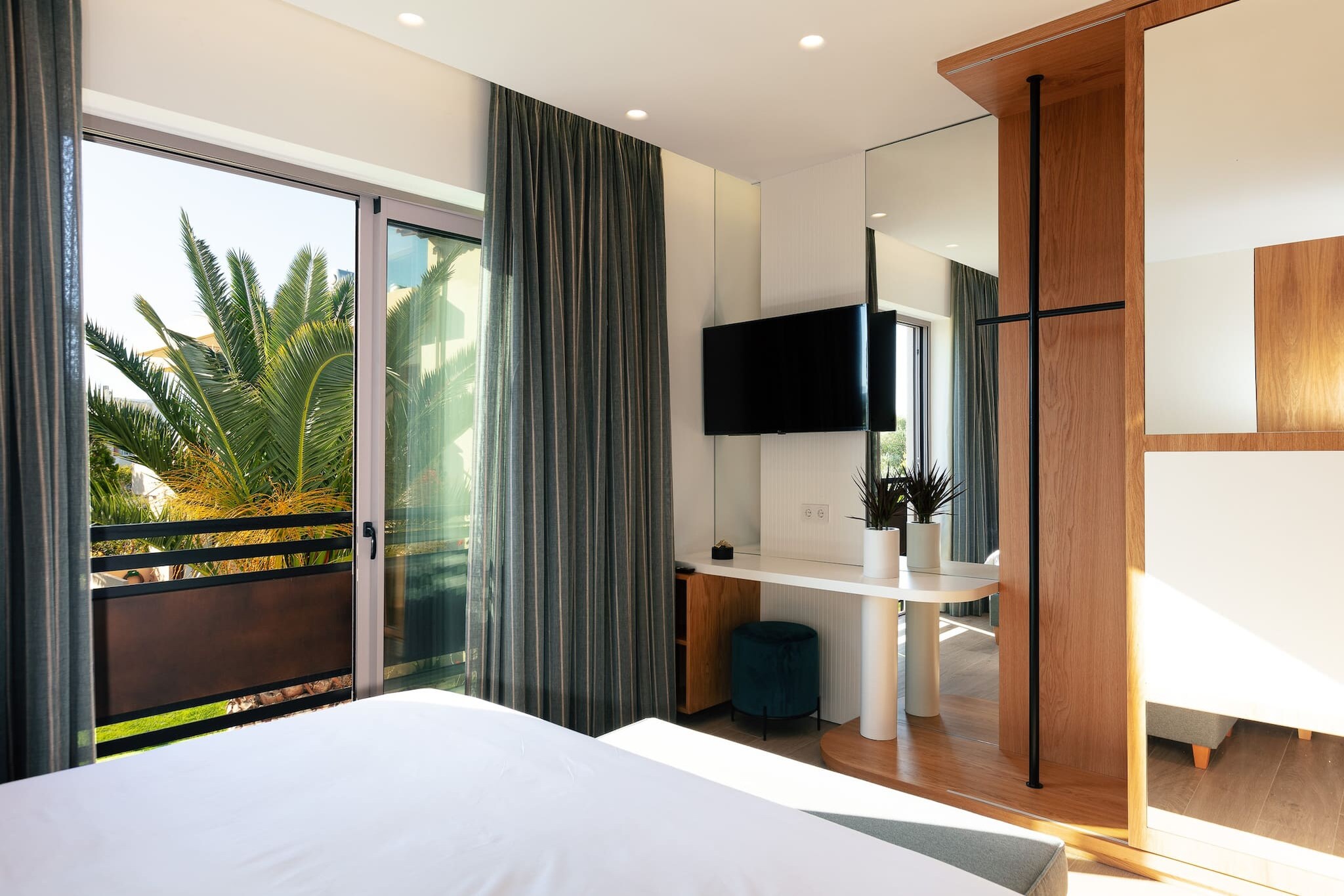 Macaw Residence - Bedroom