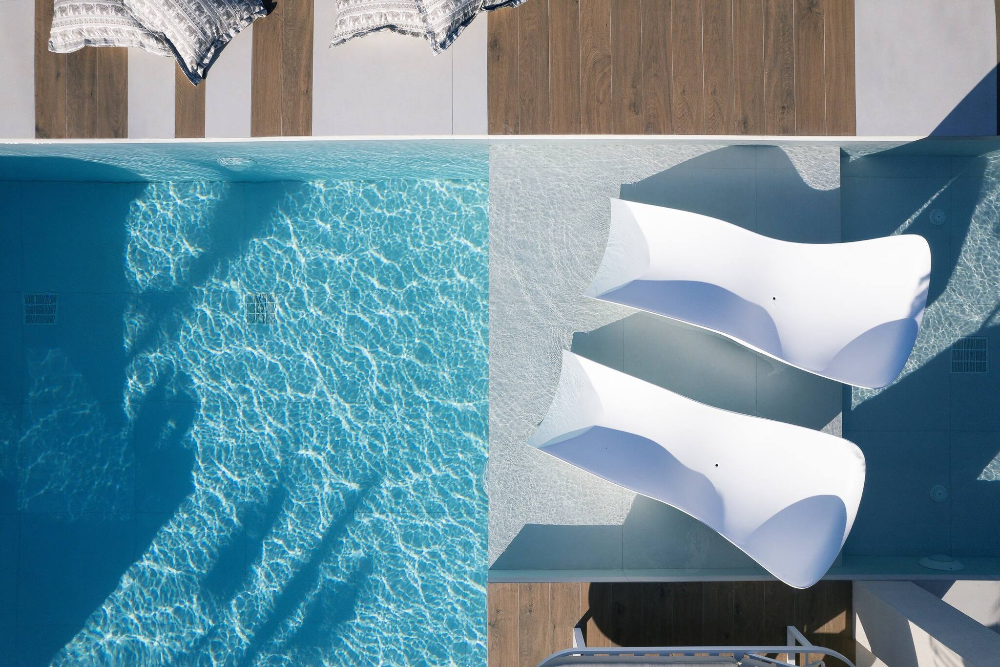 Macaw Residence - Swimming pool