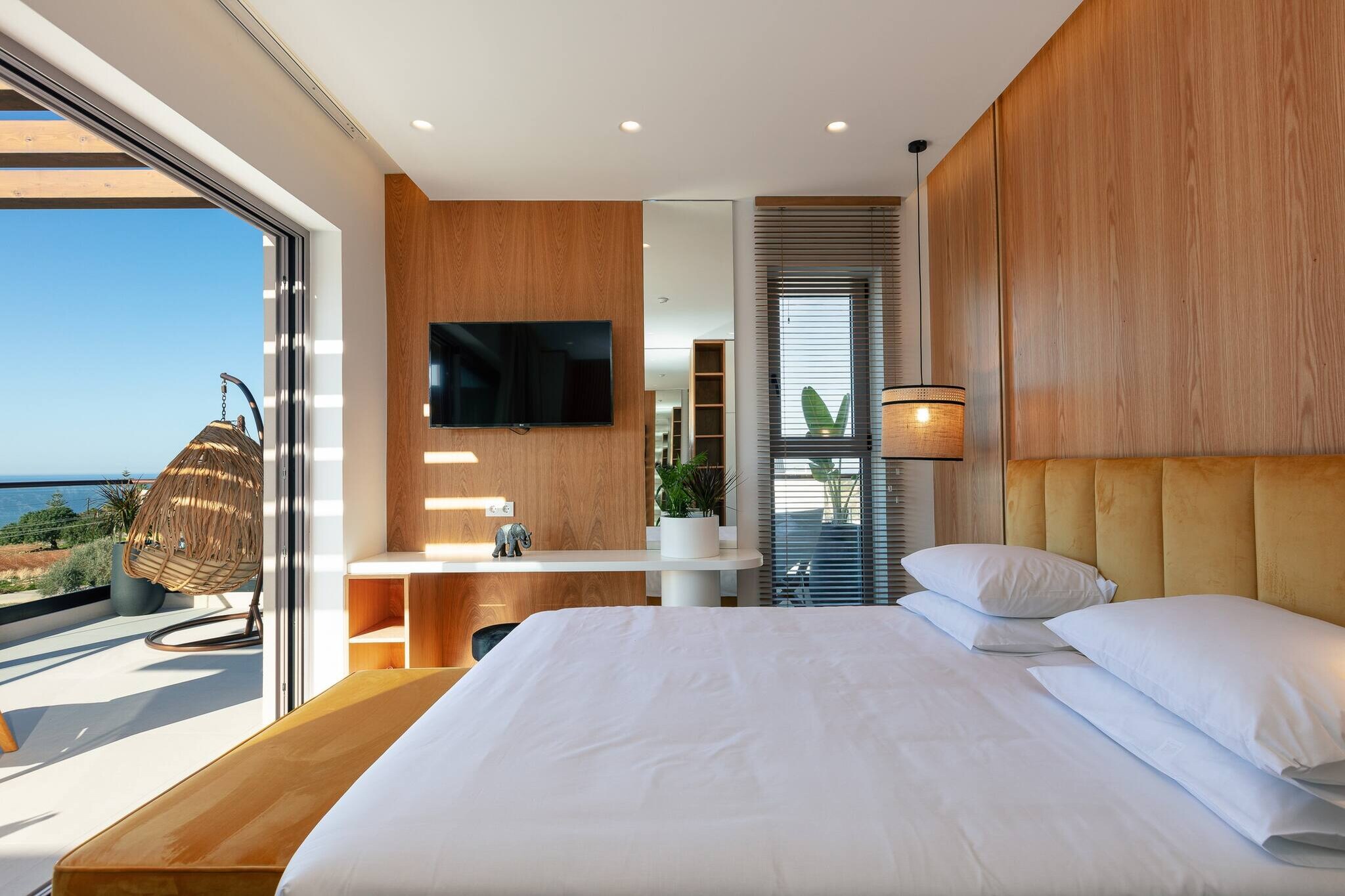 Macaw Residence - Bedroom
