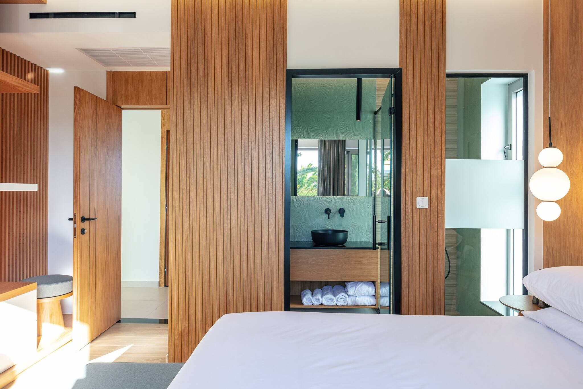 Macaw Residence - Bedroom