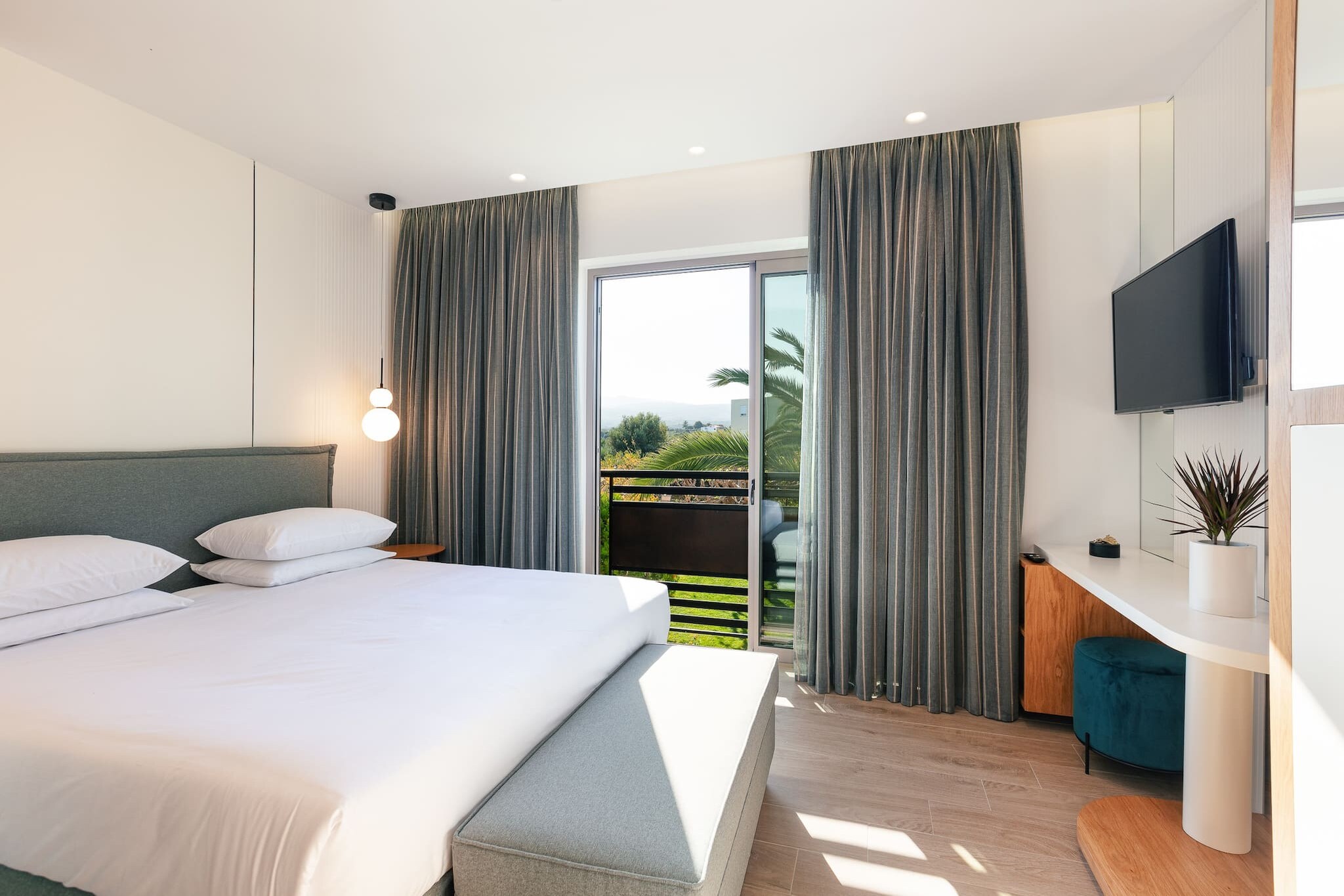 Macaw Residence - Bedroom