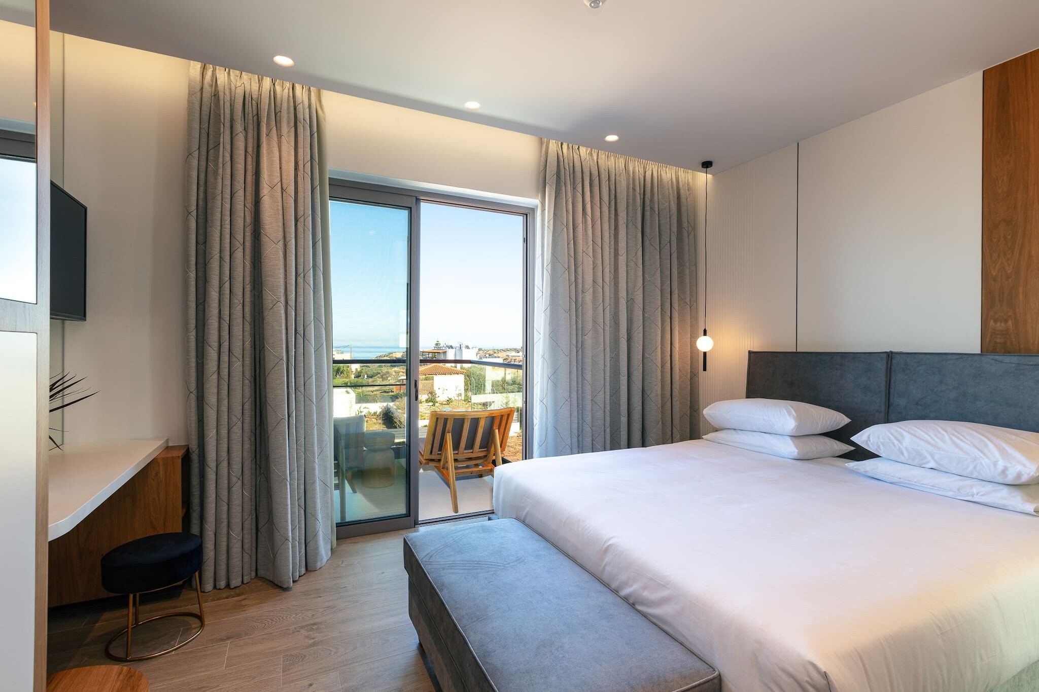 Macaw Residence - Bedroom