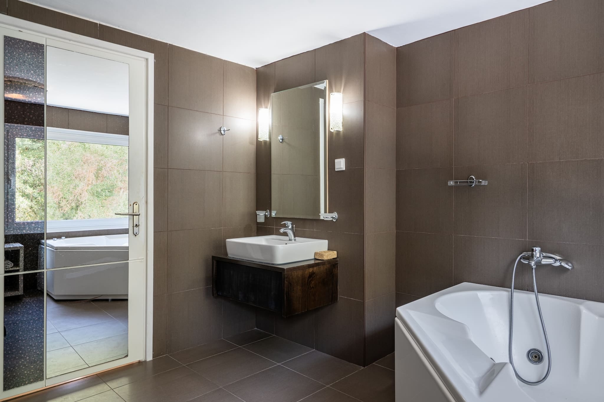 Morfw - Bathroom