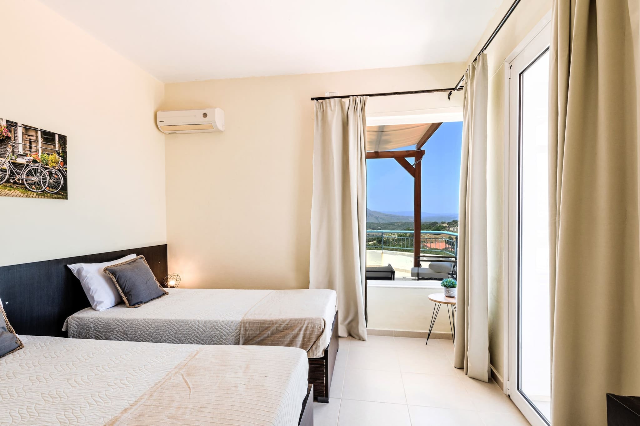 Morfw - Bedroom