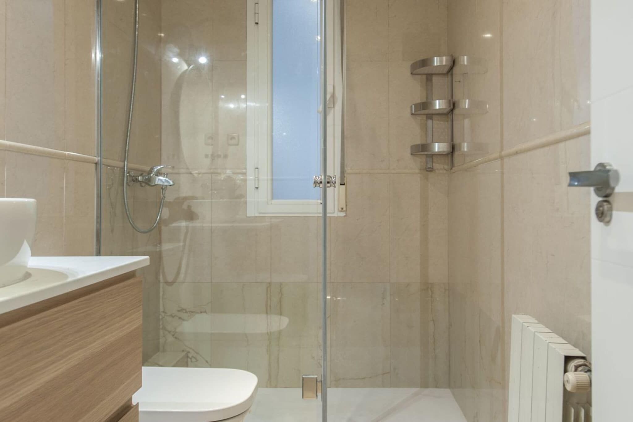 Zurbano I - Bathroom