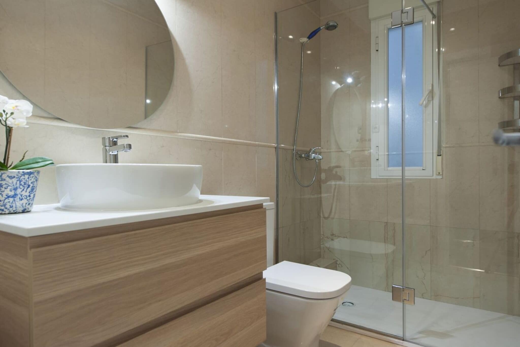 Zurbano I - Bathroom