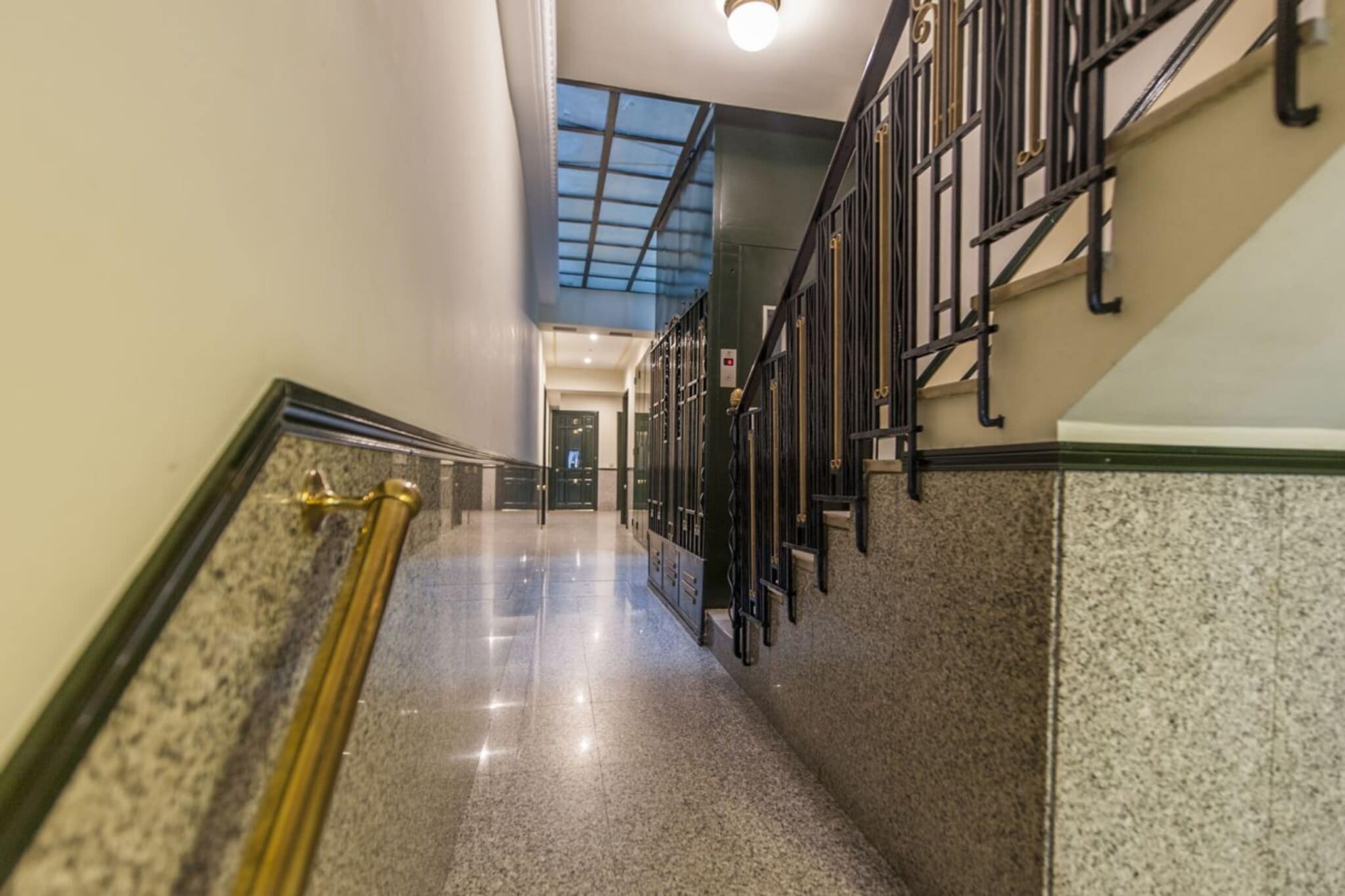 Zurbano I - Stairs