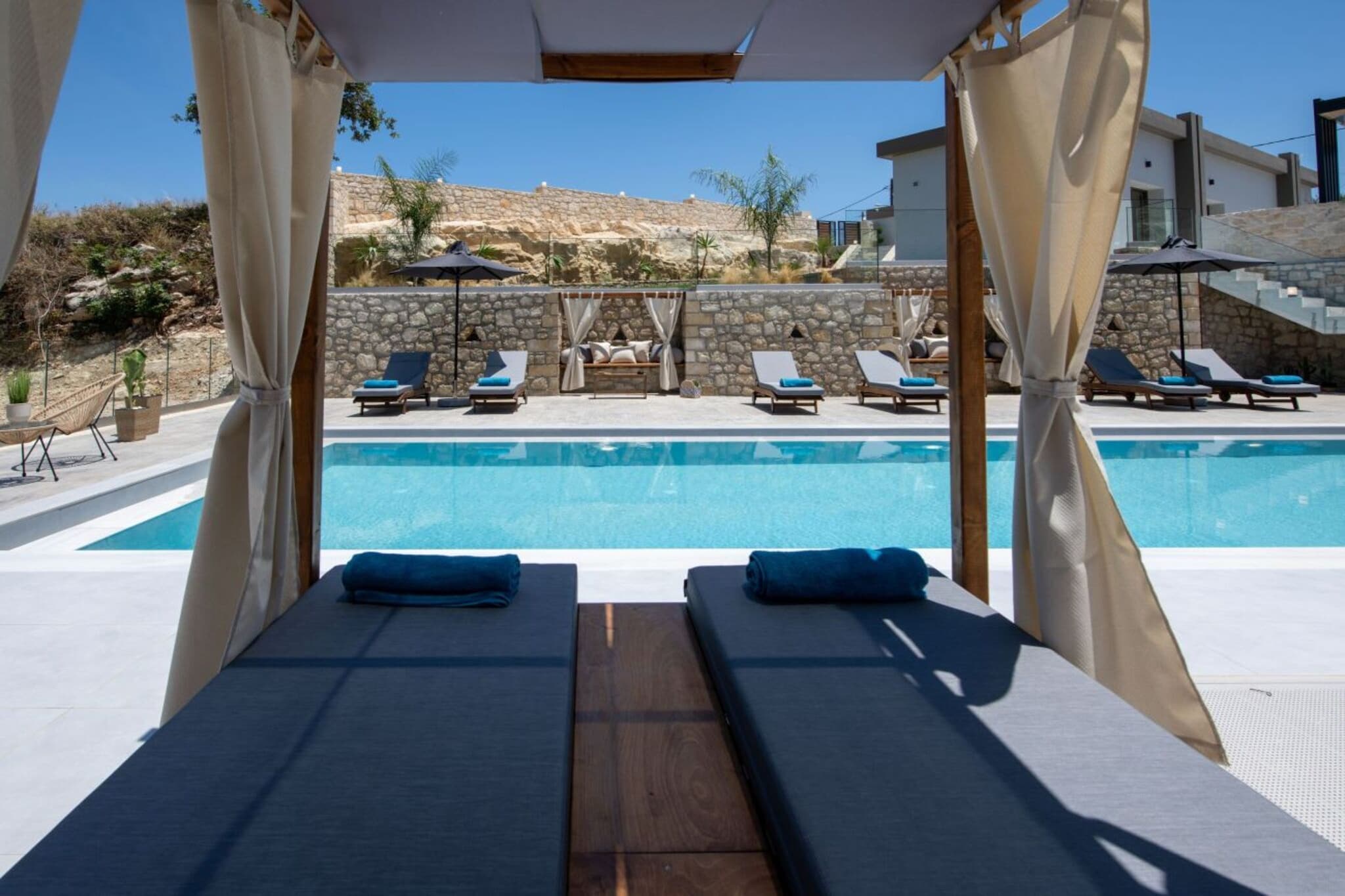 Esotico Escape Villa - Piscine