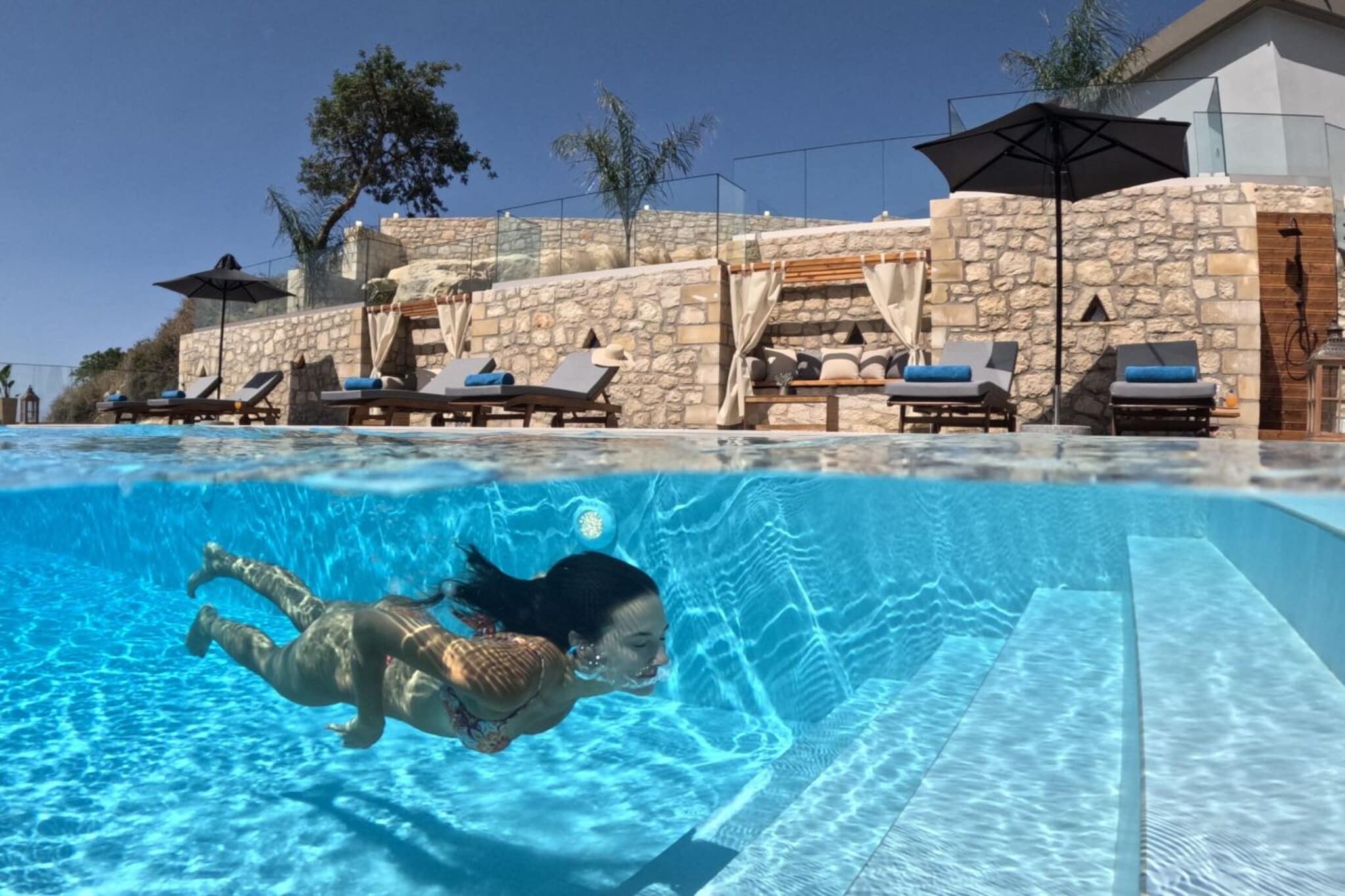Esotico Escape Villa - Piscine