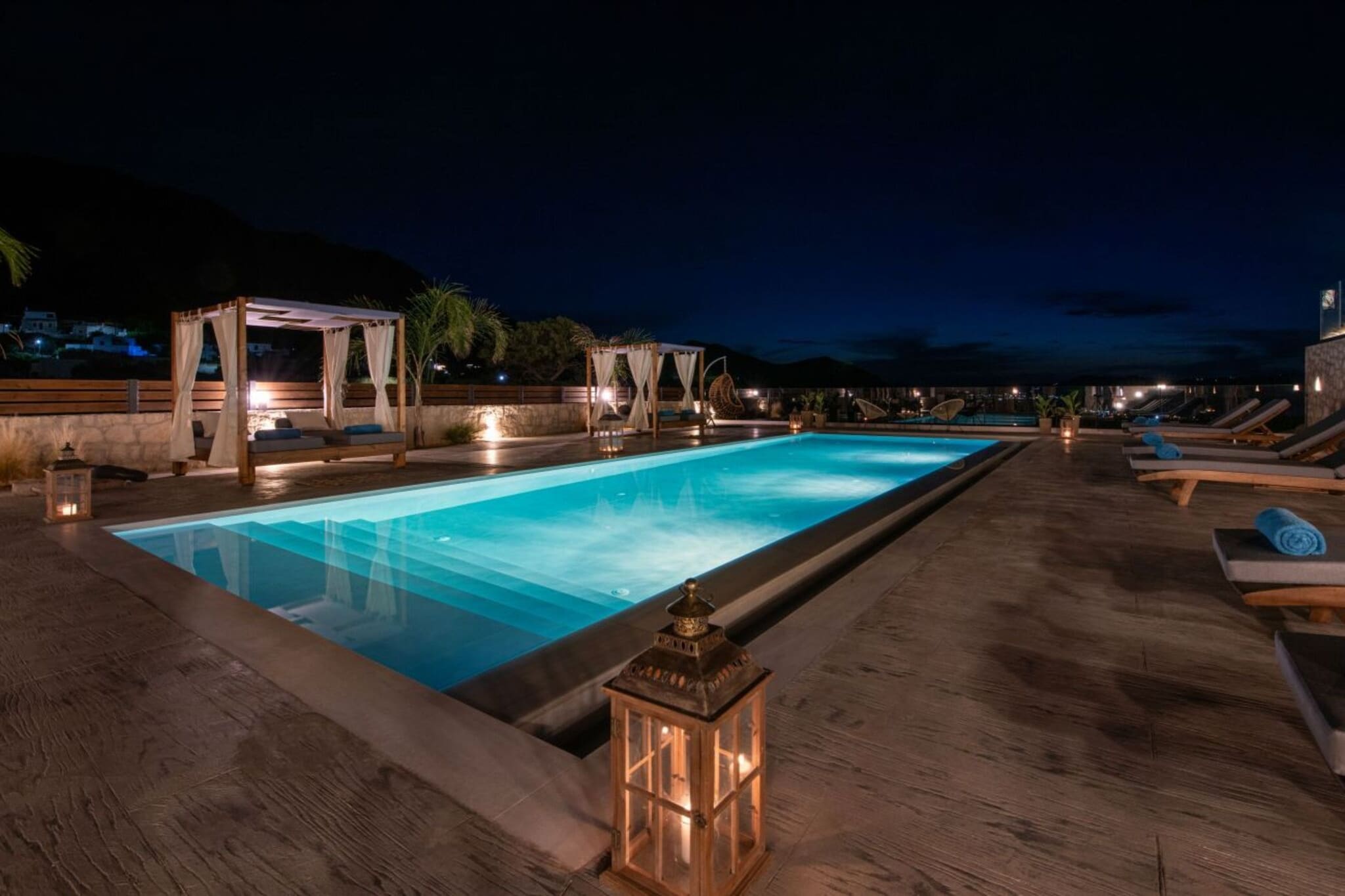 Esotico Escape Villa - Piscine