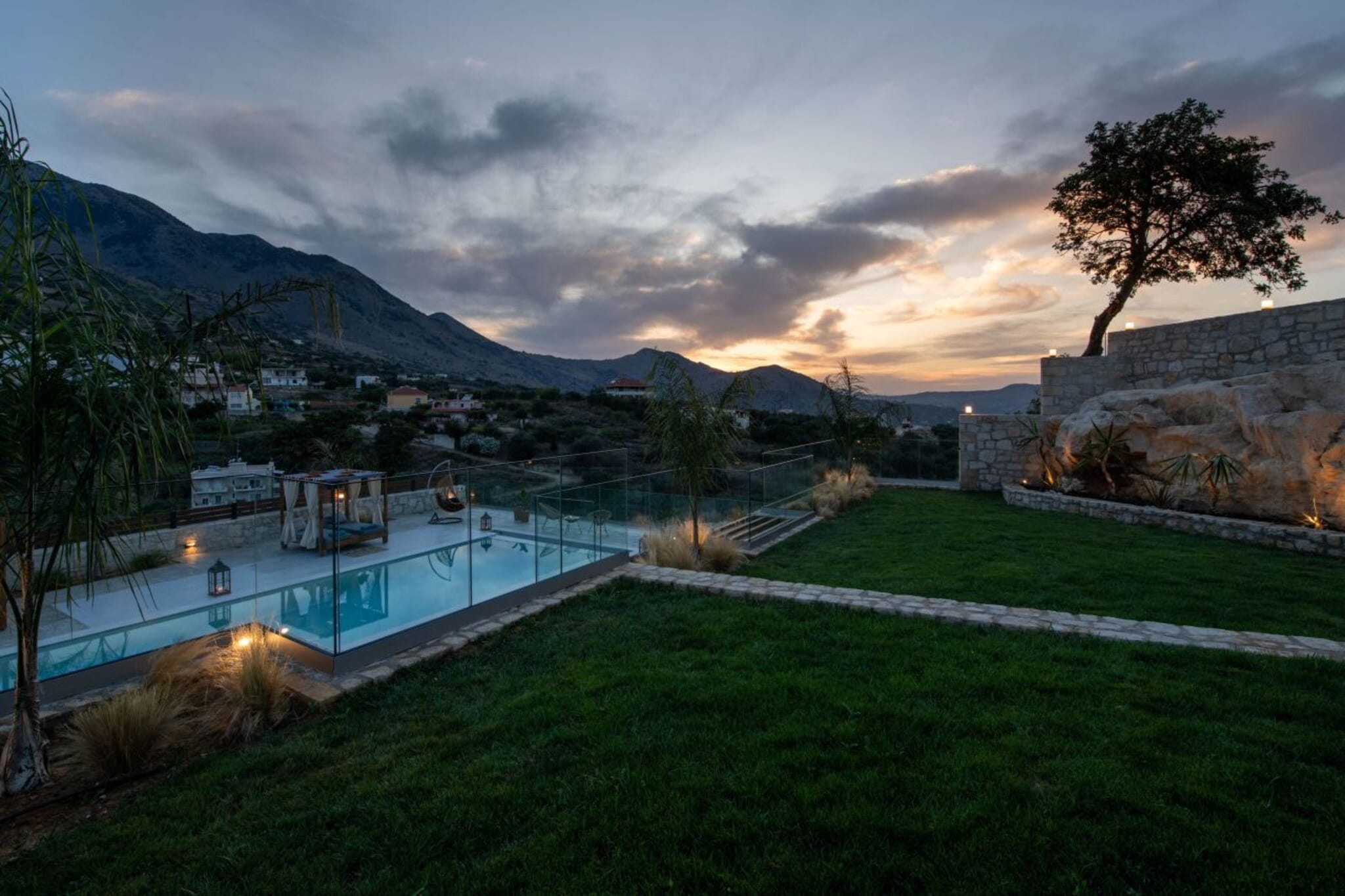 Esotico Escape Villa - Piscine