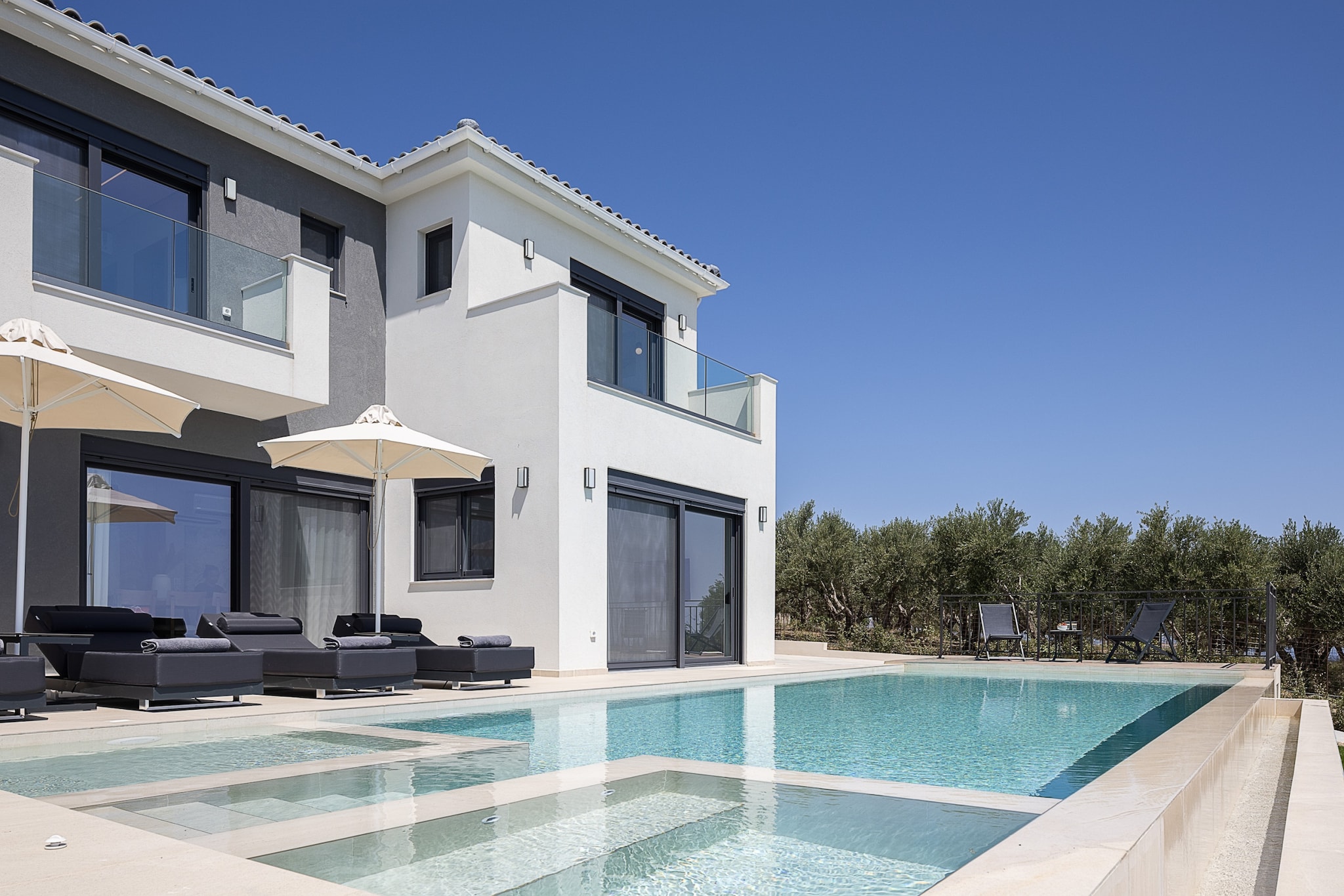 Serenia Exclusive Residence