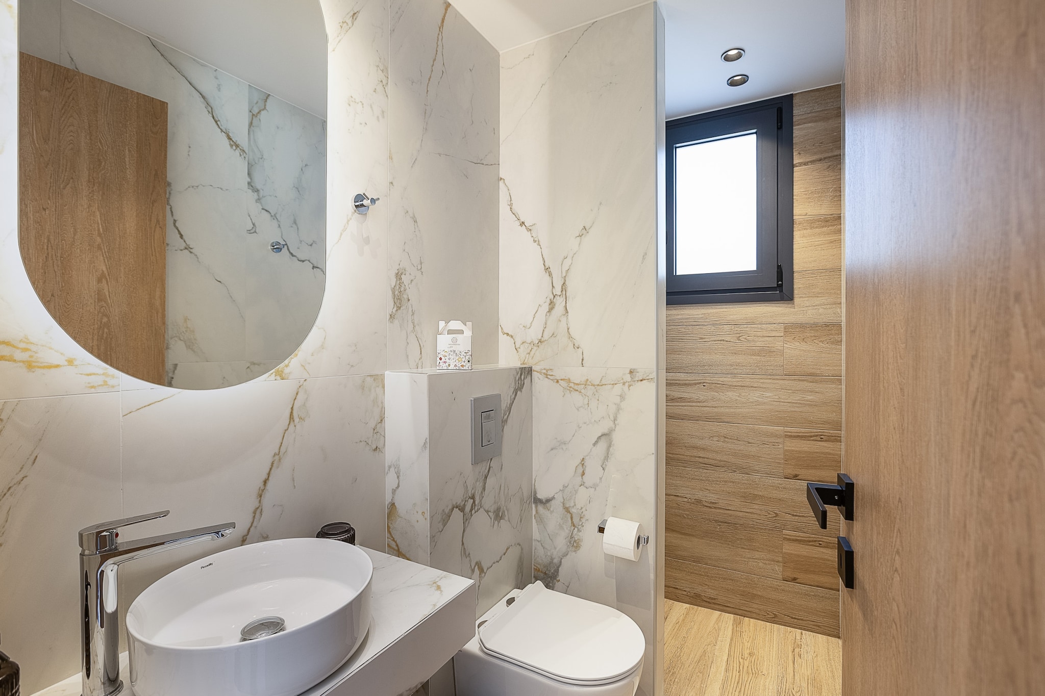 Serenia Exclusive Residence - Untagged
