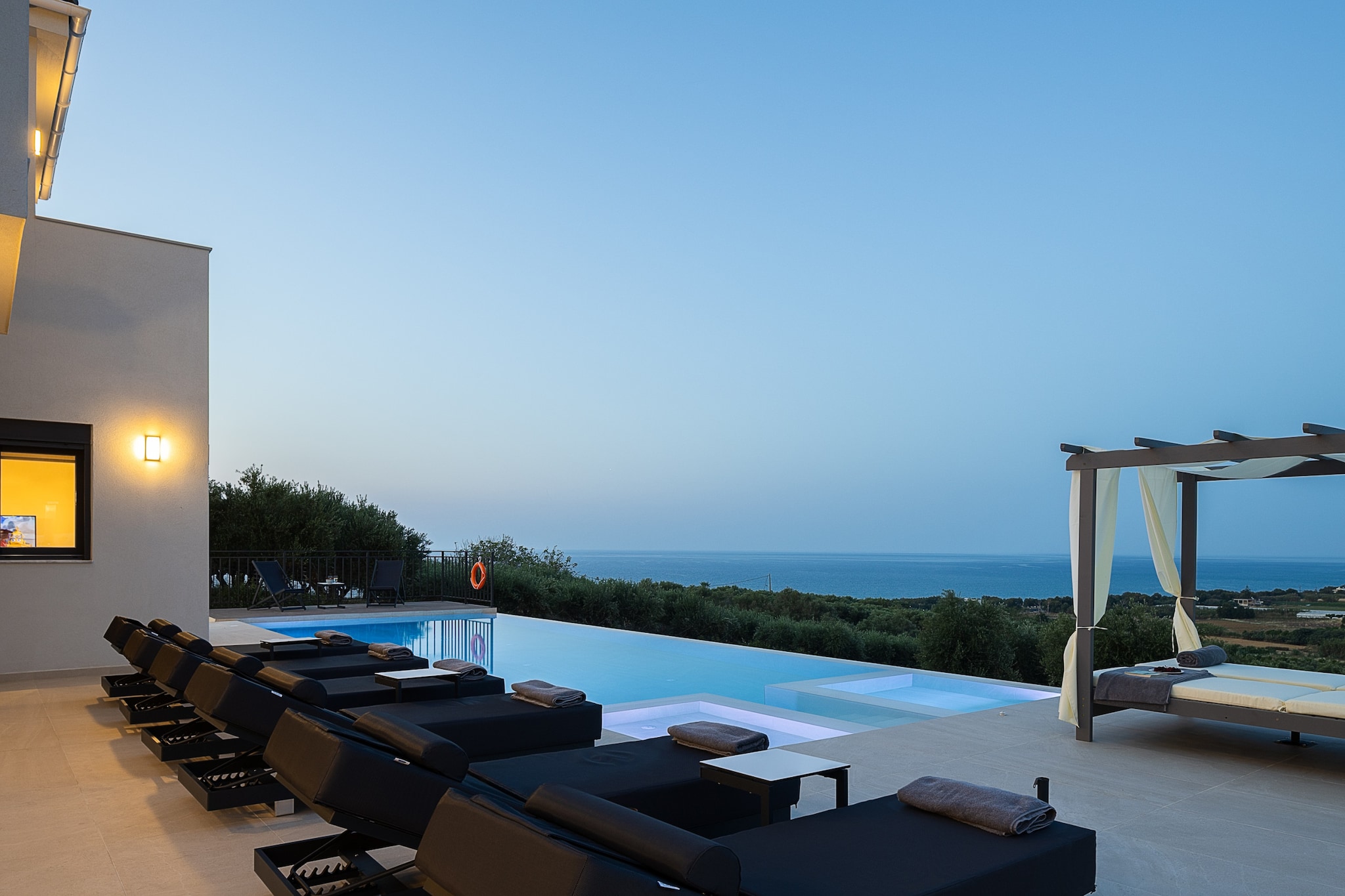 Serenia Exclusive Residence - Untagged
