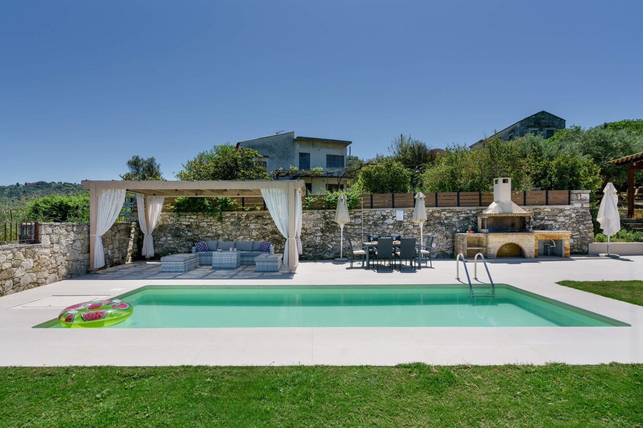 Phylaki - Villa - Piscine