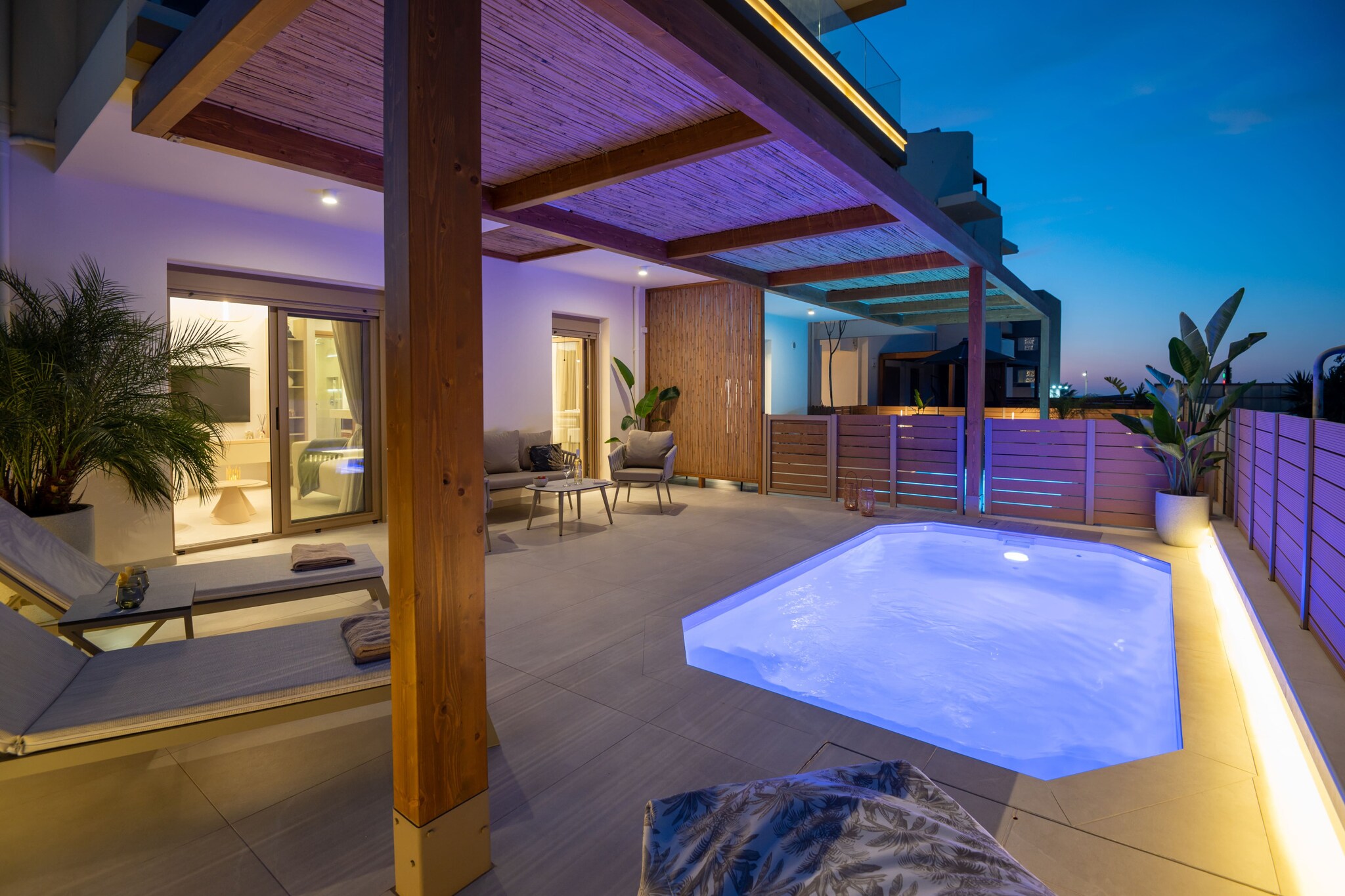 Casa Doma Luxury Suites - Zwembad