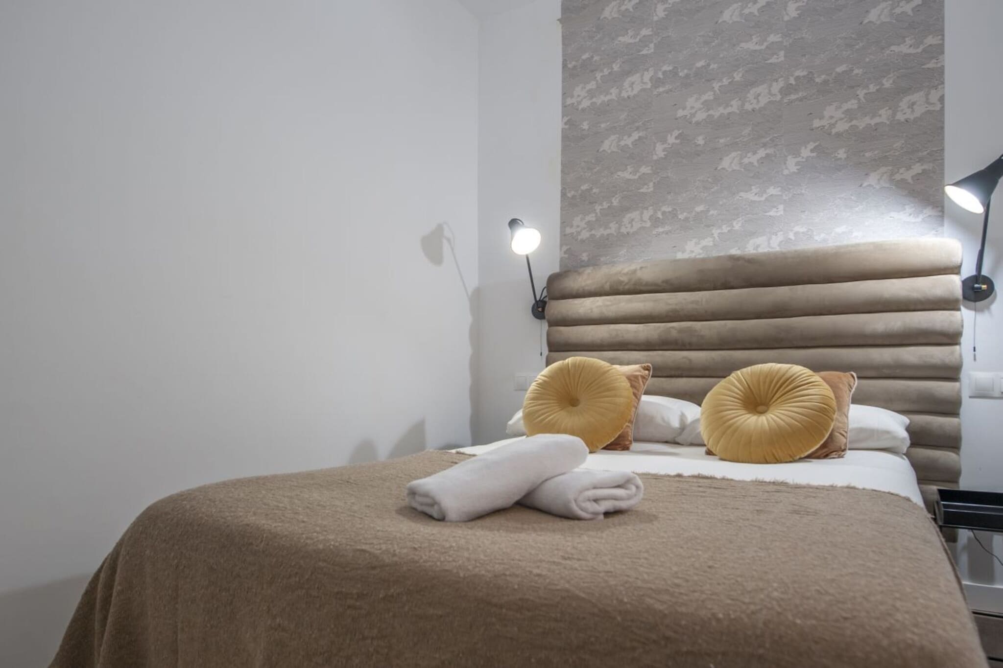 La Latina I - Bedroom