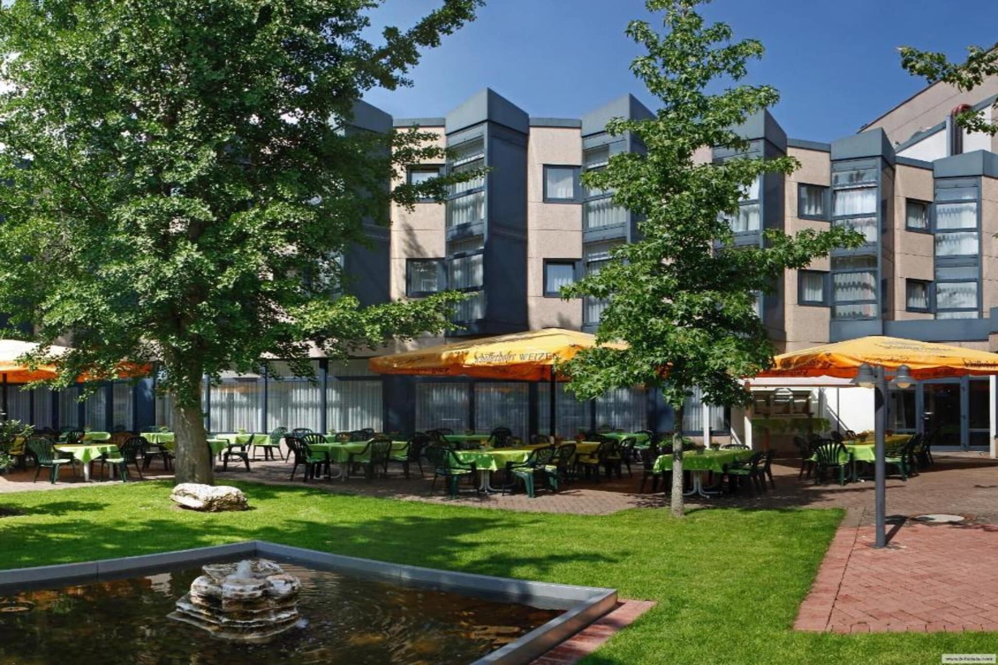 H Hotel Köln Brühl- Comfort Family Room 2 Adults 1 Child