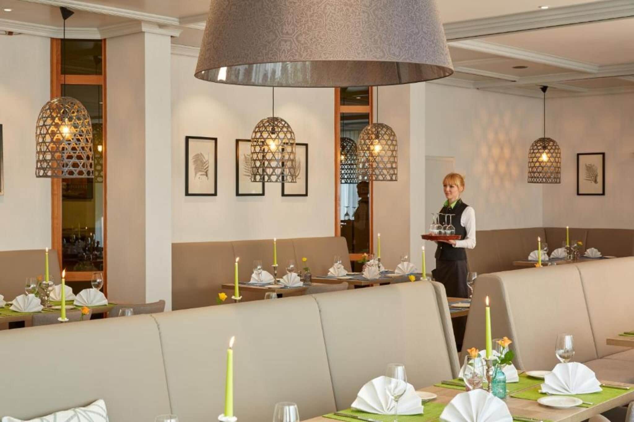 H Hotel Stuttgart Herrenberg-Comfort Double room - Image-tags.hotelfacilitiesandservices
