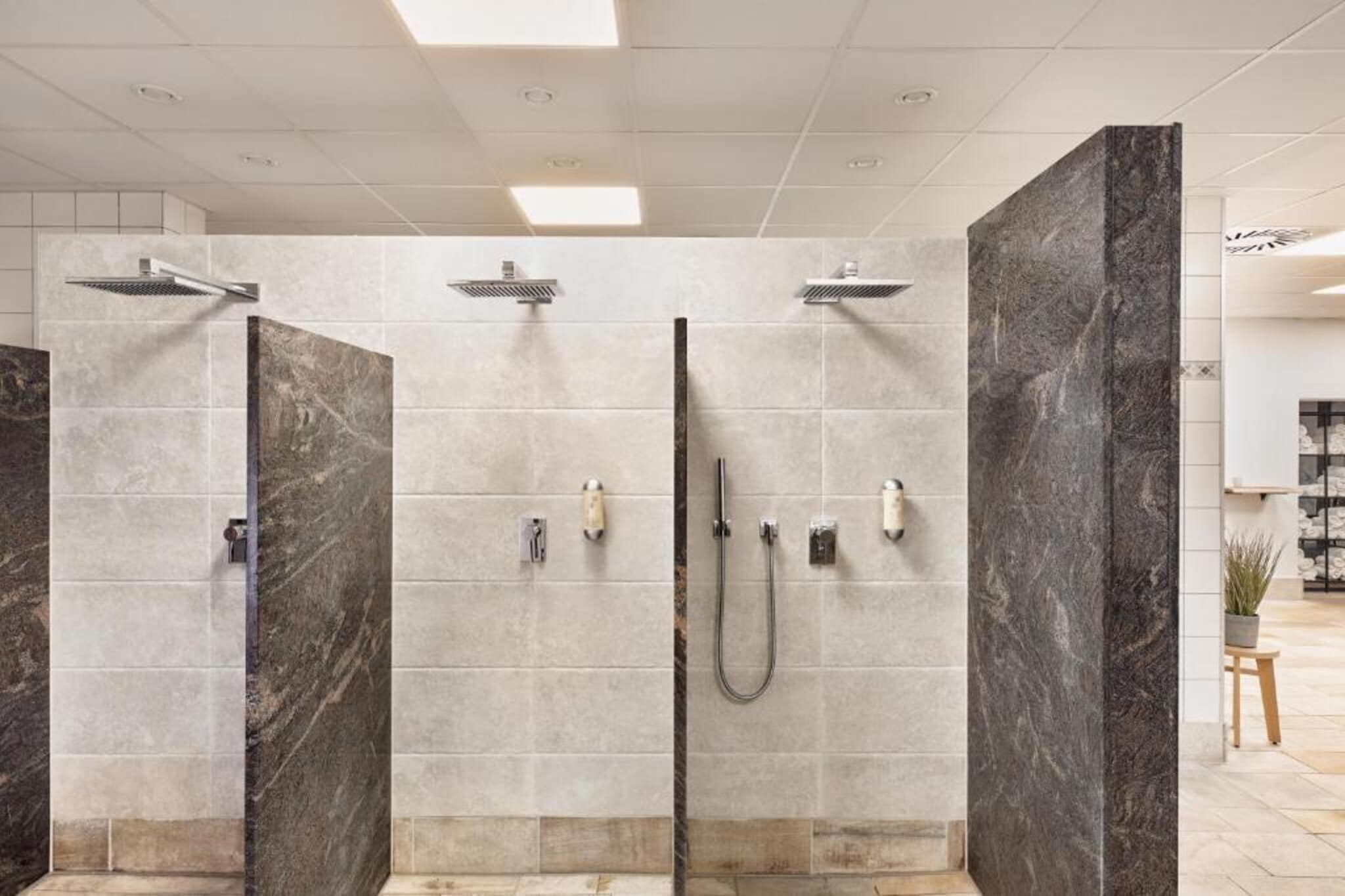 H Hotel Wiesbaden Niedernhausen- Business Double Room - Image-tags.hotelfacilitiesandservices