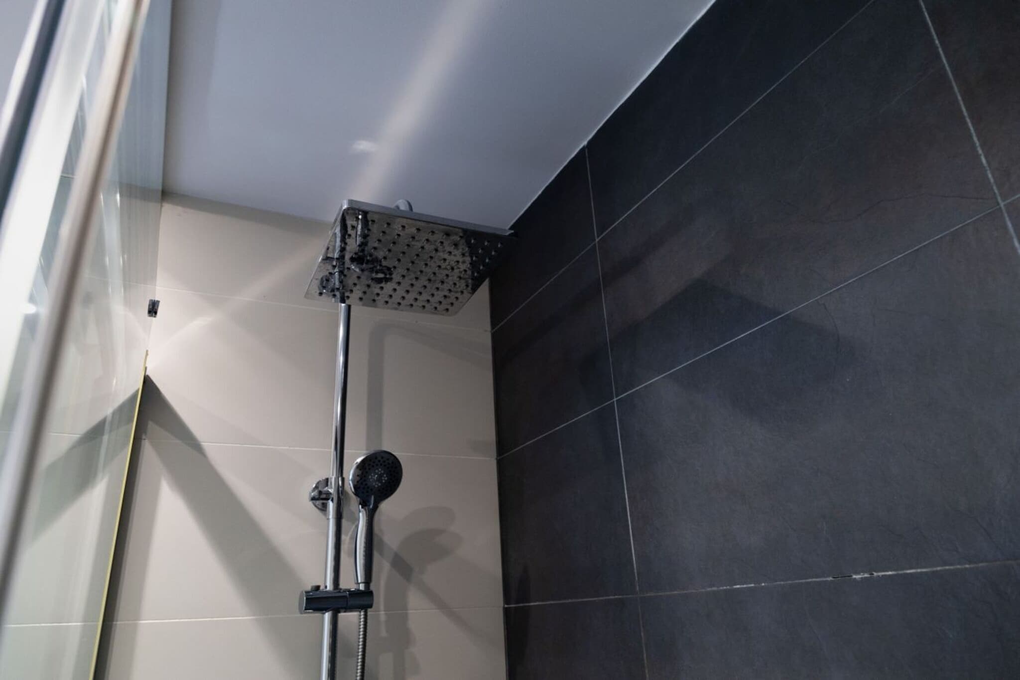 Pilar de Zaragoza Hab 4 - Badkamer