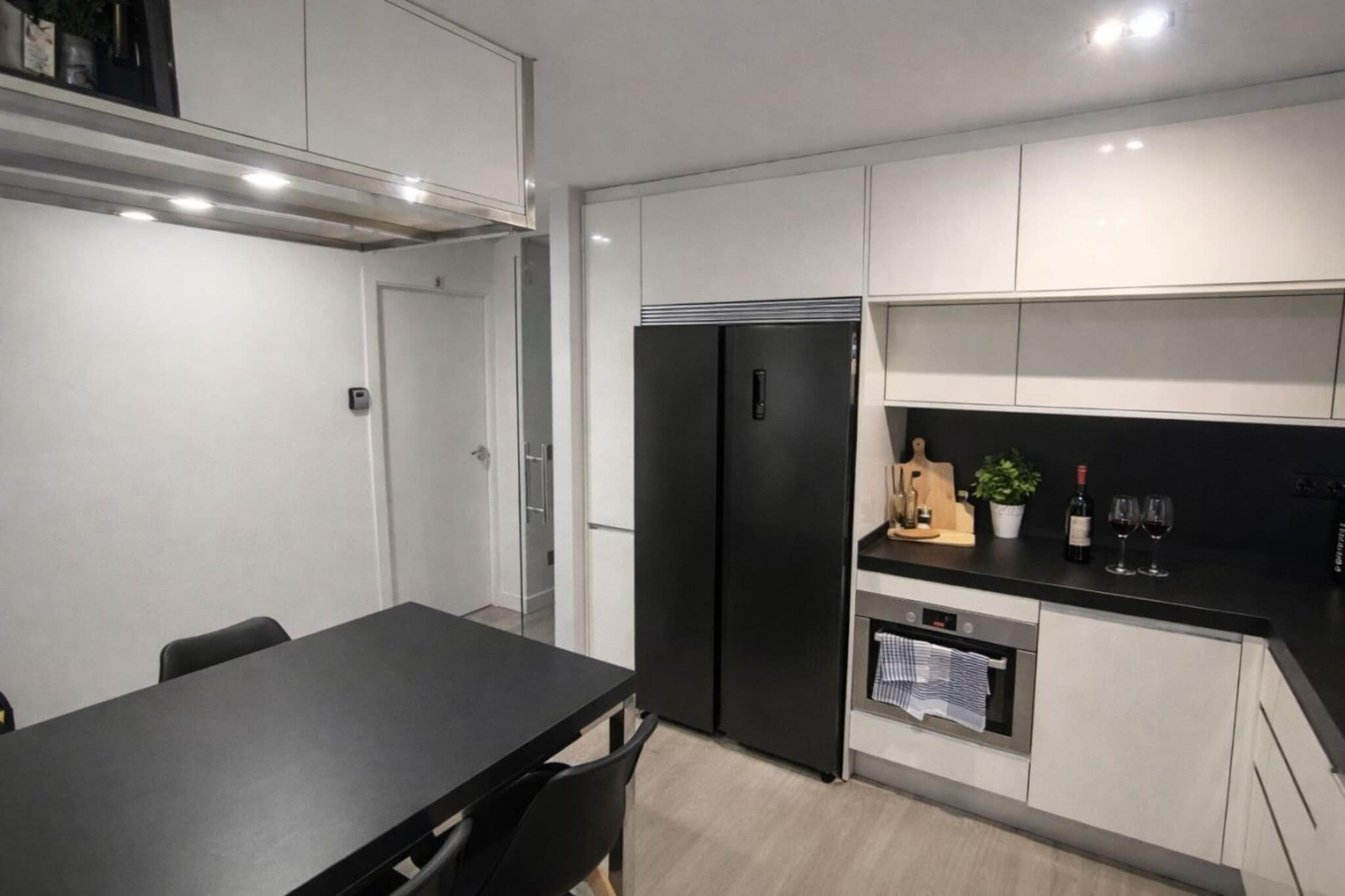 Pilar de Zaragoza Hab 4 - Keuken
