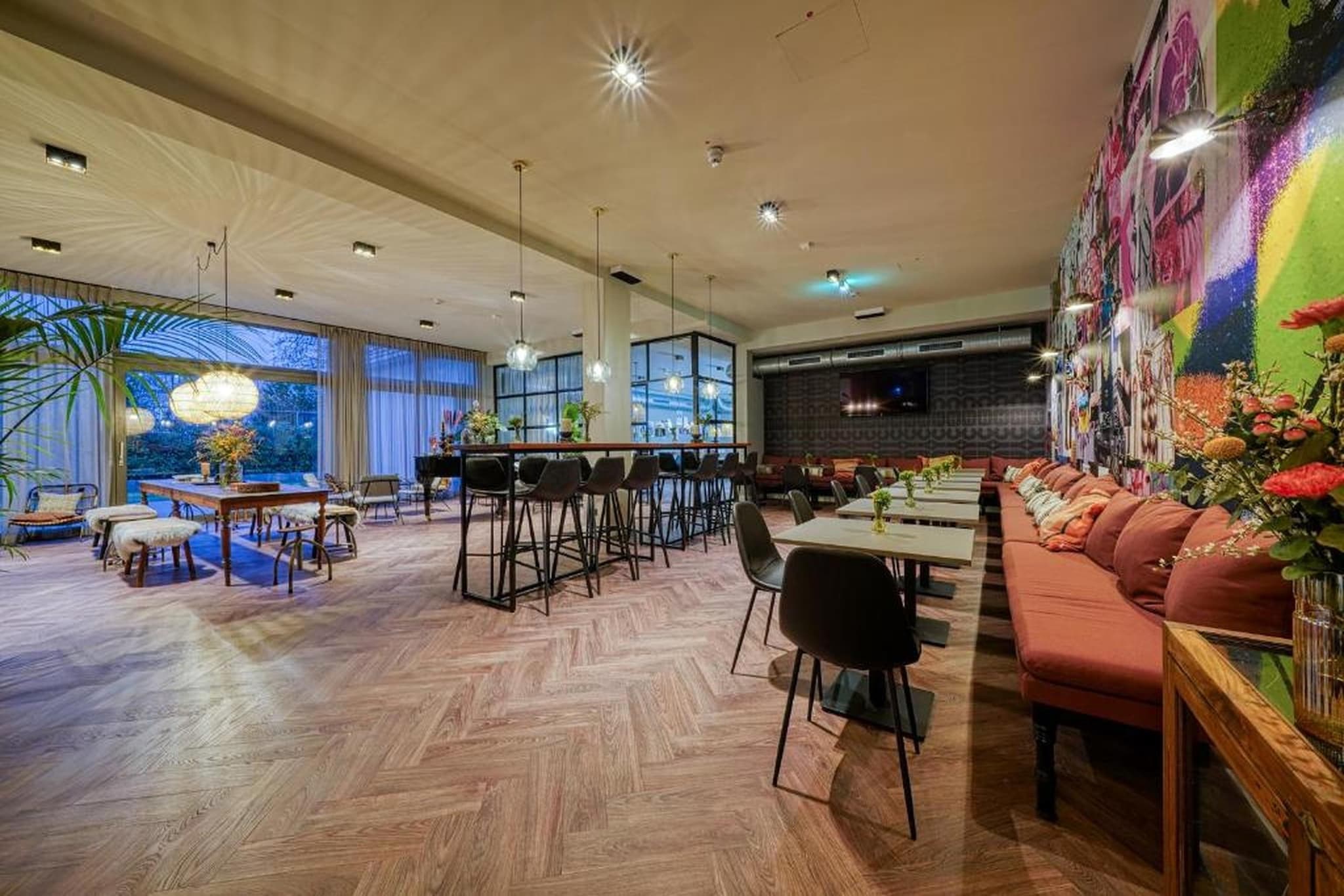 Vienna House Easy Bonn - Standard Accessible Room Double - Image-tags.hotelfacilitiesandservices