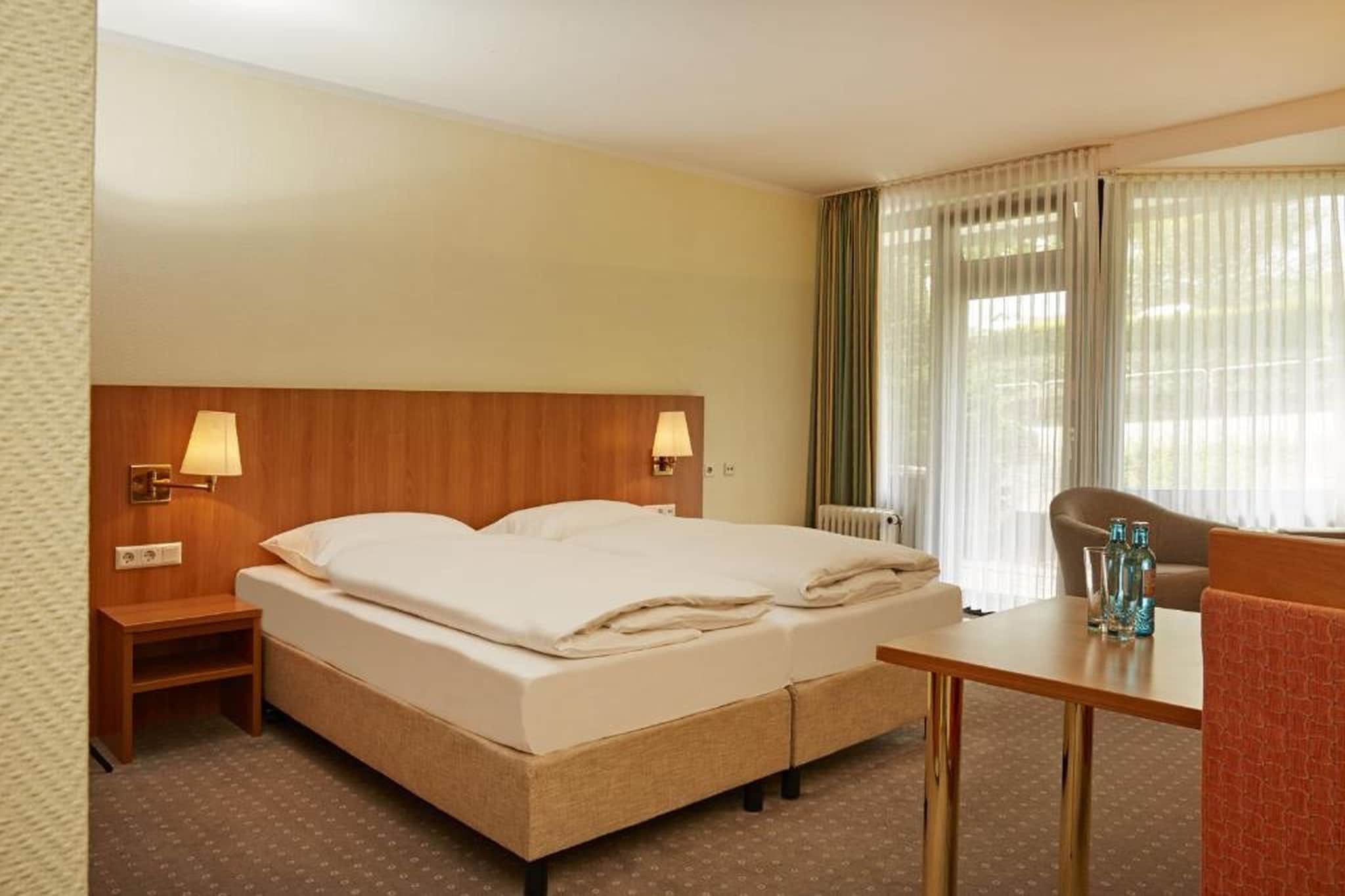 H Hotel Willingen-Comfort Room - valley view "Sonnenberg" - Bedroom