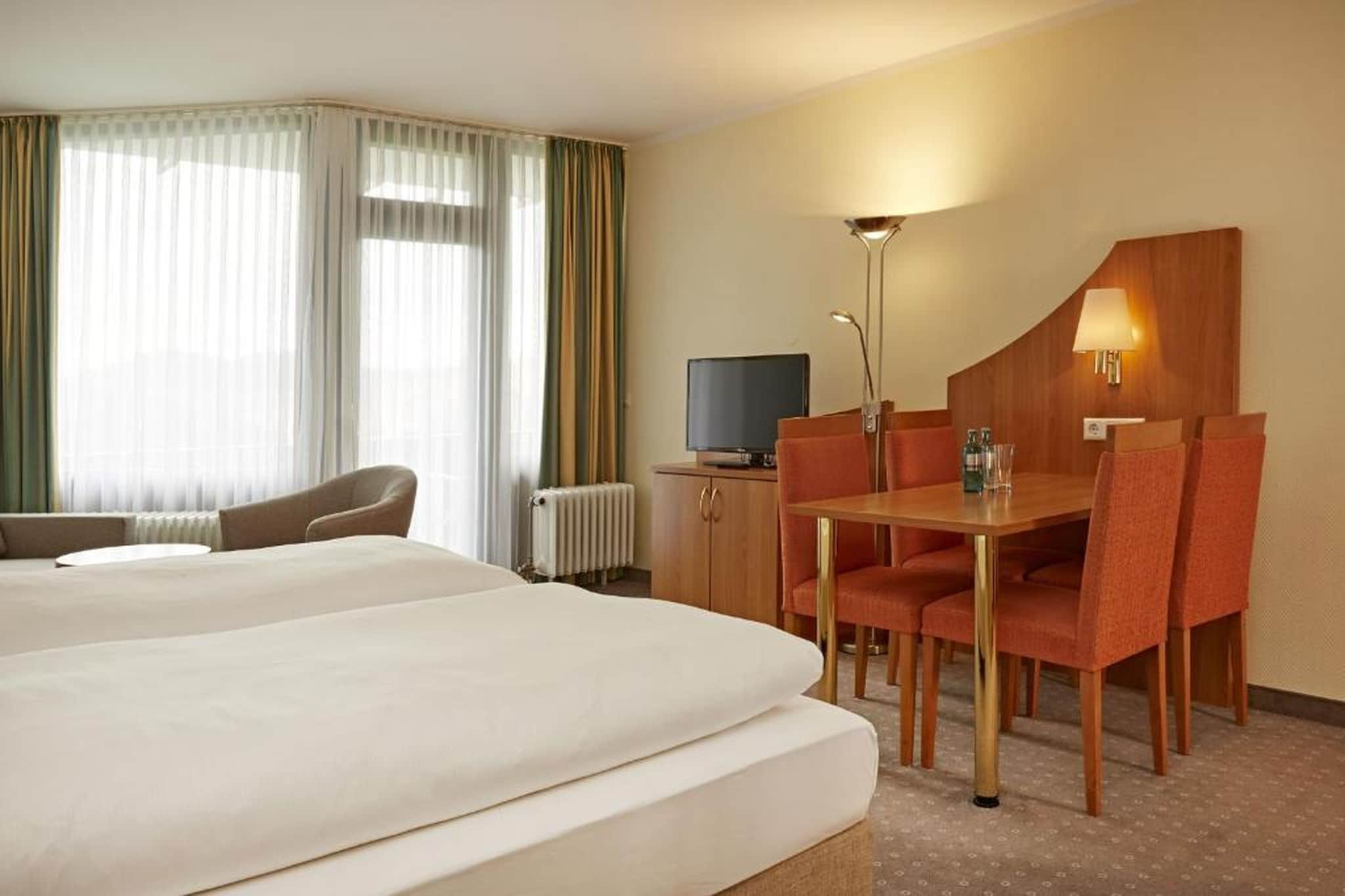 H Hotel Willingen-Business room "Osterkopf" - Bedroom