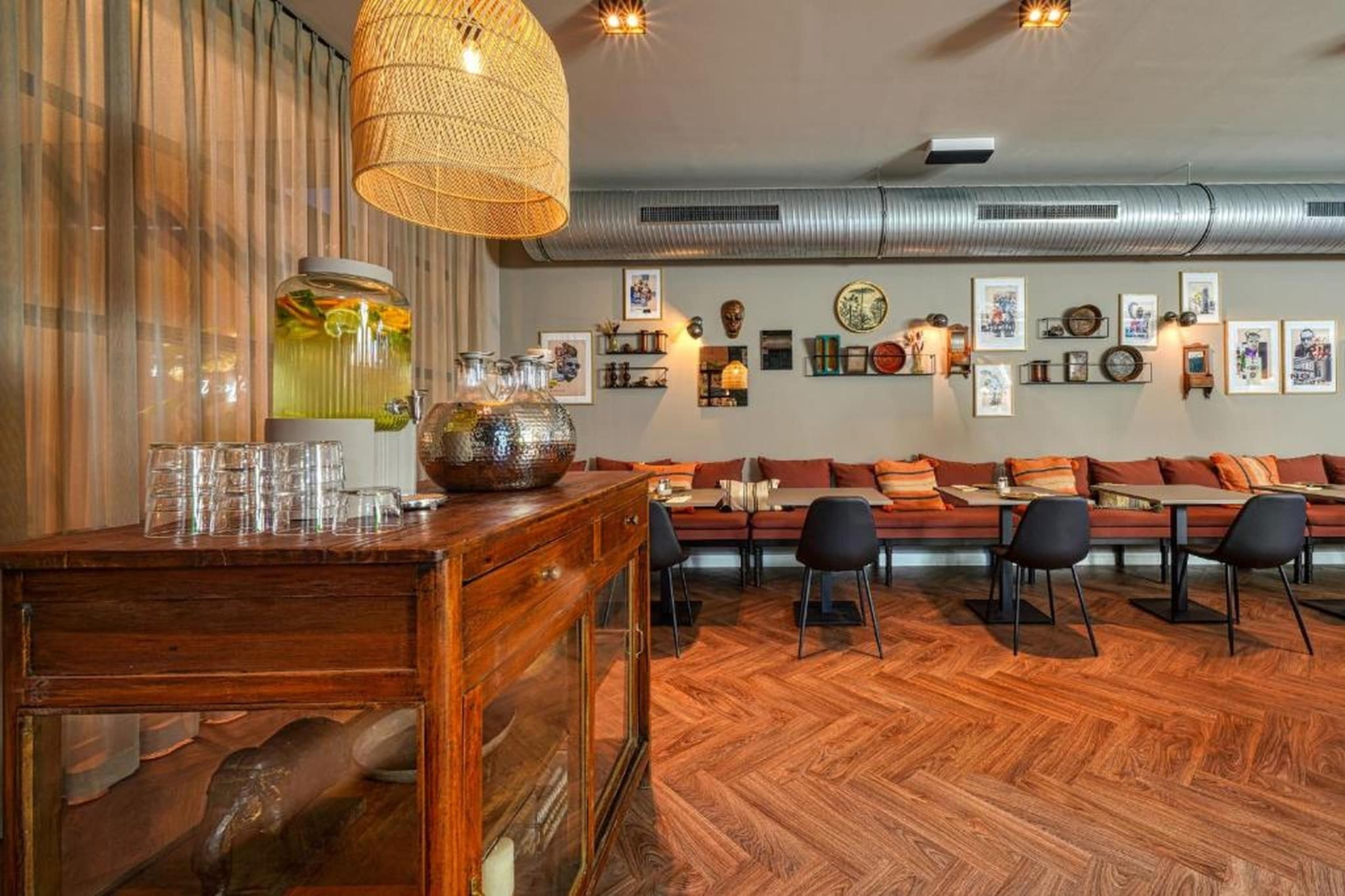 Vienna House Easy Bonn - Standard Room Double - Image-tags.hotelfacilitiesandservices