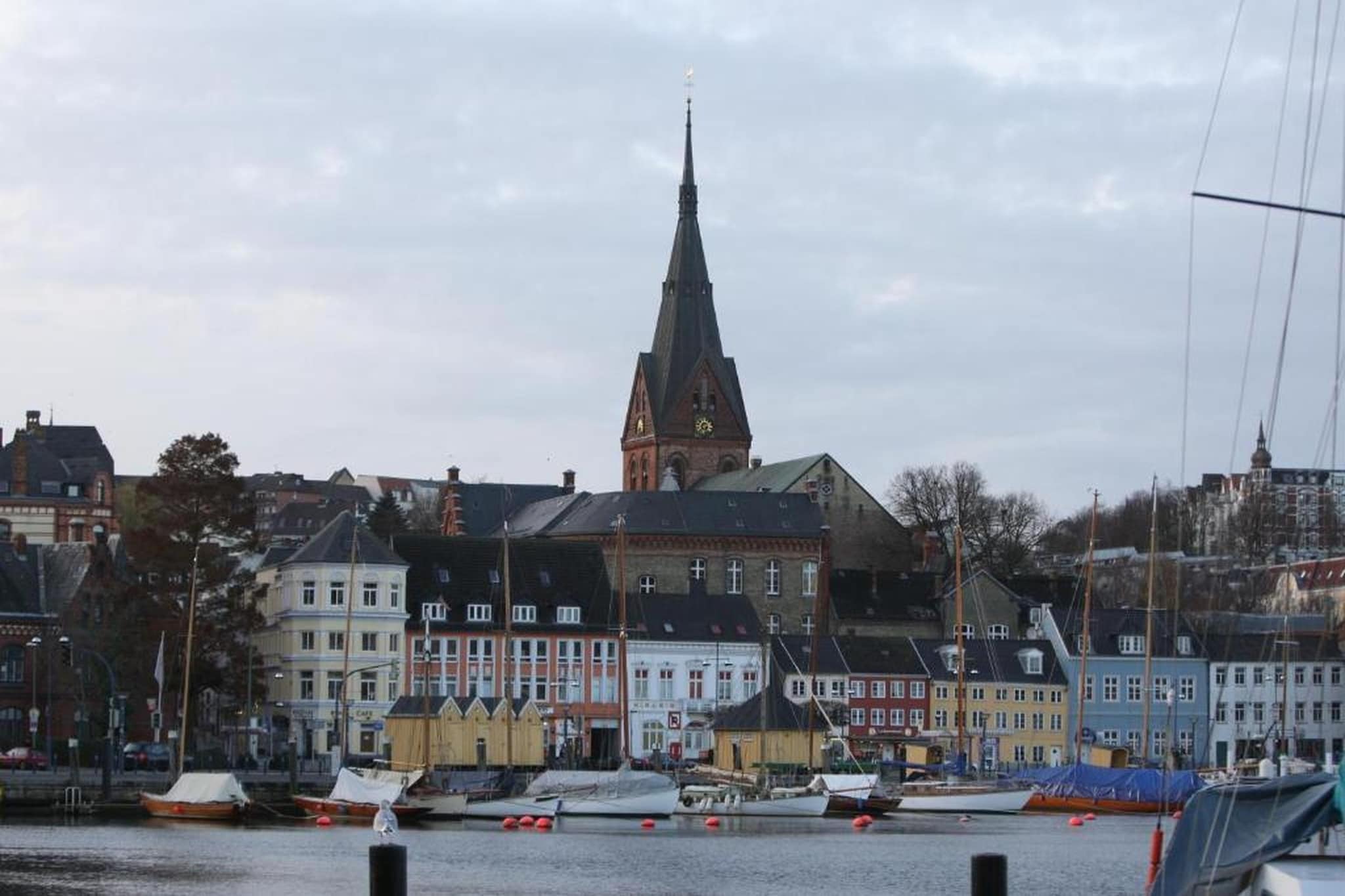 Ramada by Wyndham Flensburg - Family room - Gebied winter 20km