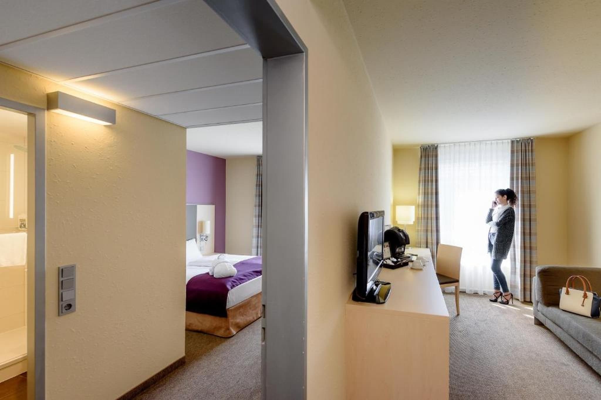 Mercure Hotel Berlin City West - Junior Queen Suite - Schlafzimmer