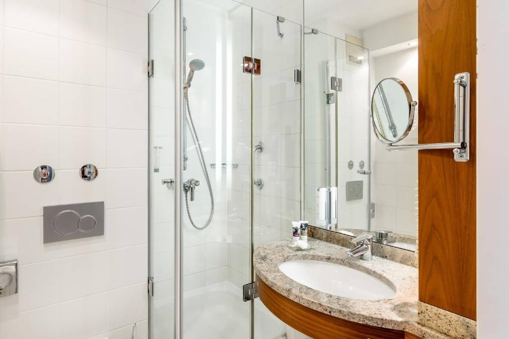 Mercure Hotel München Airport Freising-Standard Double room - Salle de bain