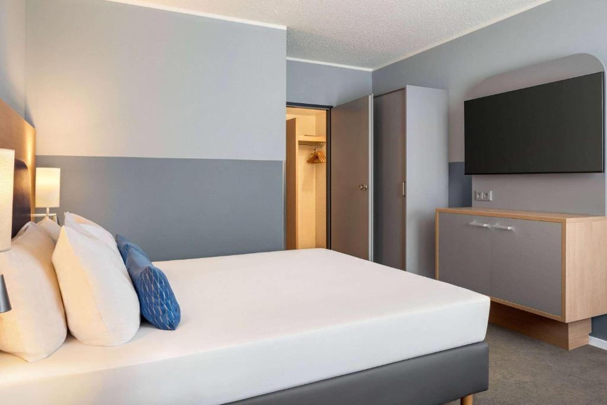 Vienna House Easy by Wyndham Frankfurt Airport - Junior Room - Slaapkamer