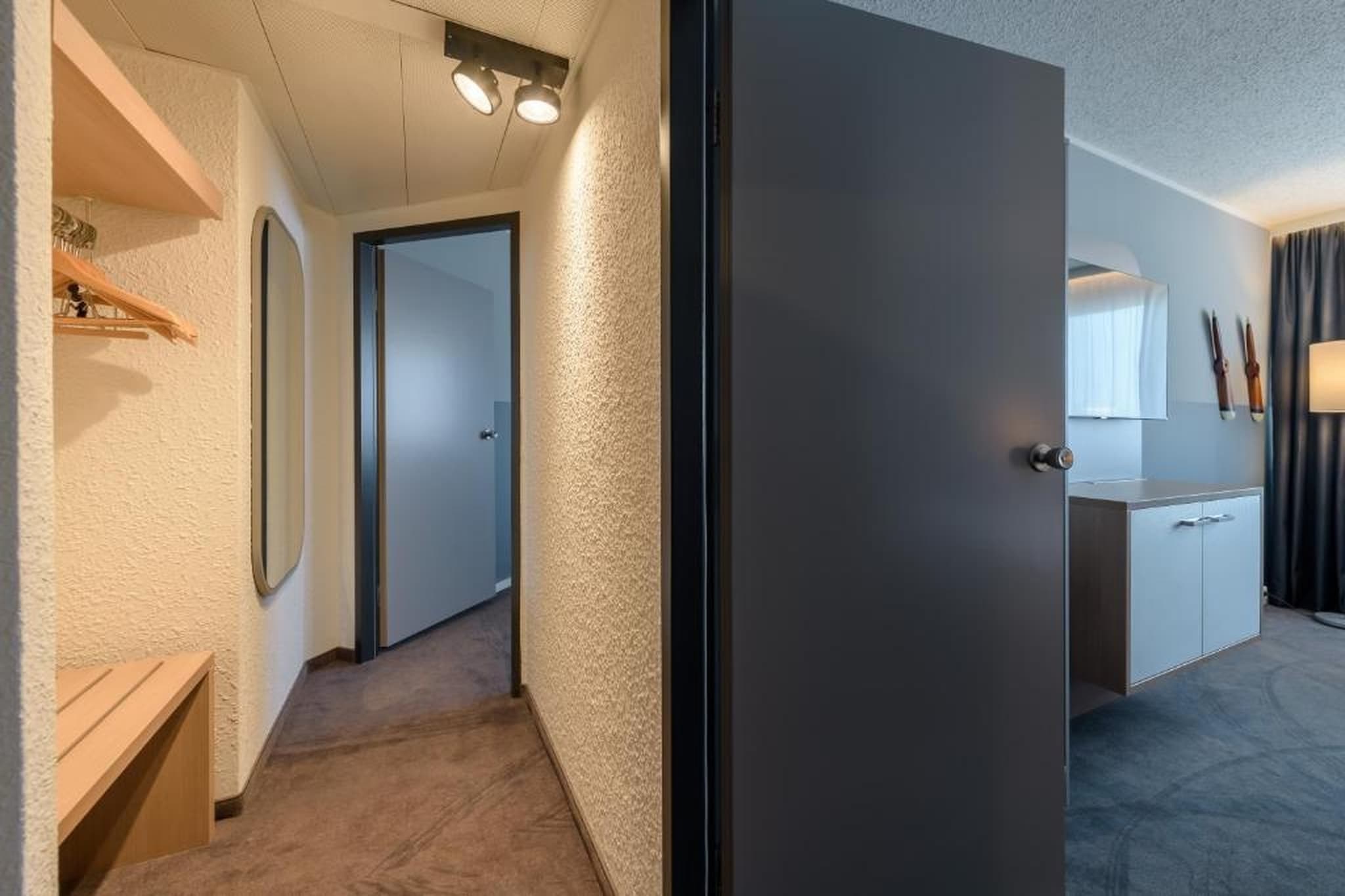Vienna House Easy by Wyndham Frankfurt Airport - Junior Room - Overloop