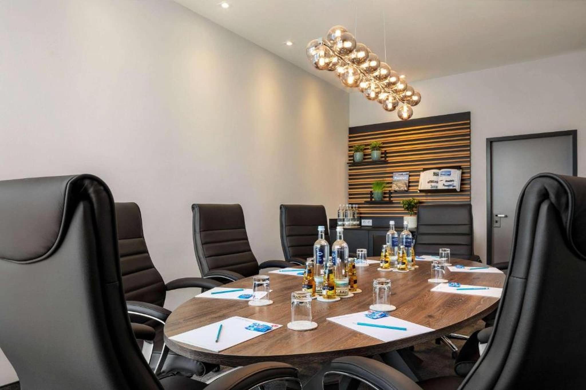 Vienna House Easy by Wyndham Frankfurt Airport - Family Room - Image-tags.hotelfacilitiesandservices